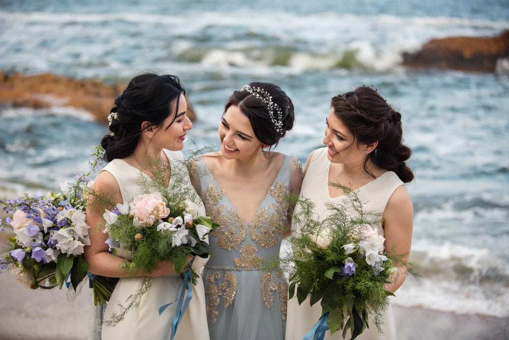 4 Tips On How To Choose The Best Bridesmaid Dresses For a Beach Weddin 4 Tips On How To Choose The Best Bridesmaid Dresses For a Beach Weddin