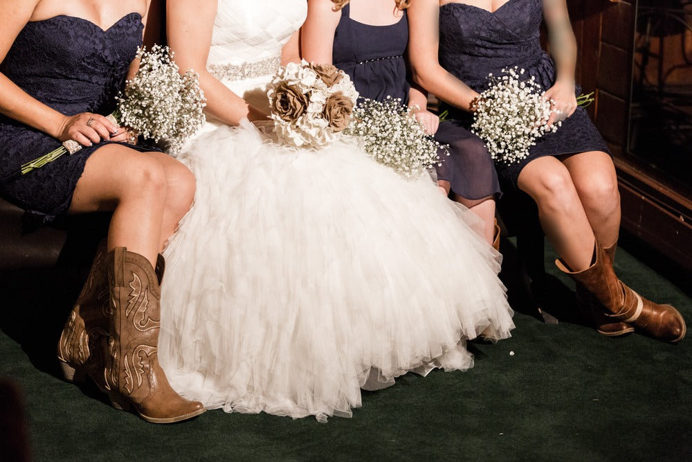 5 Budget Rustic Wedding Ideas for 2022 Summer Wedding