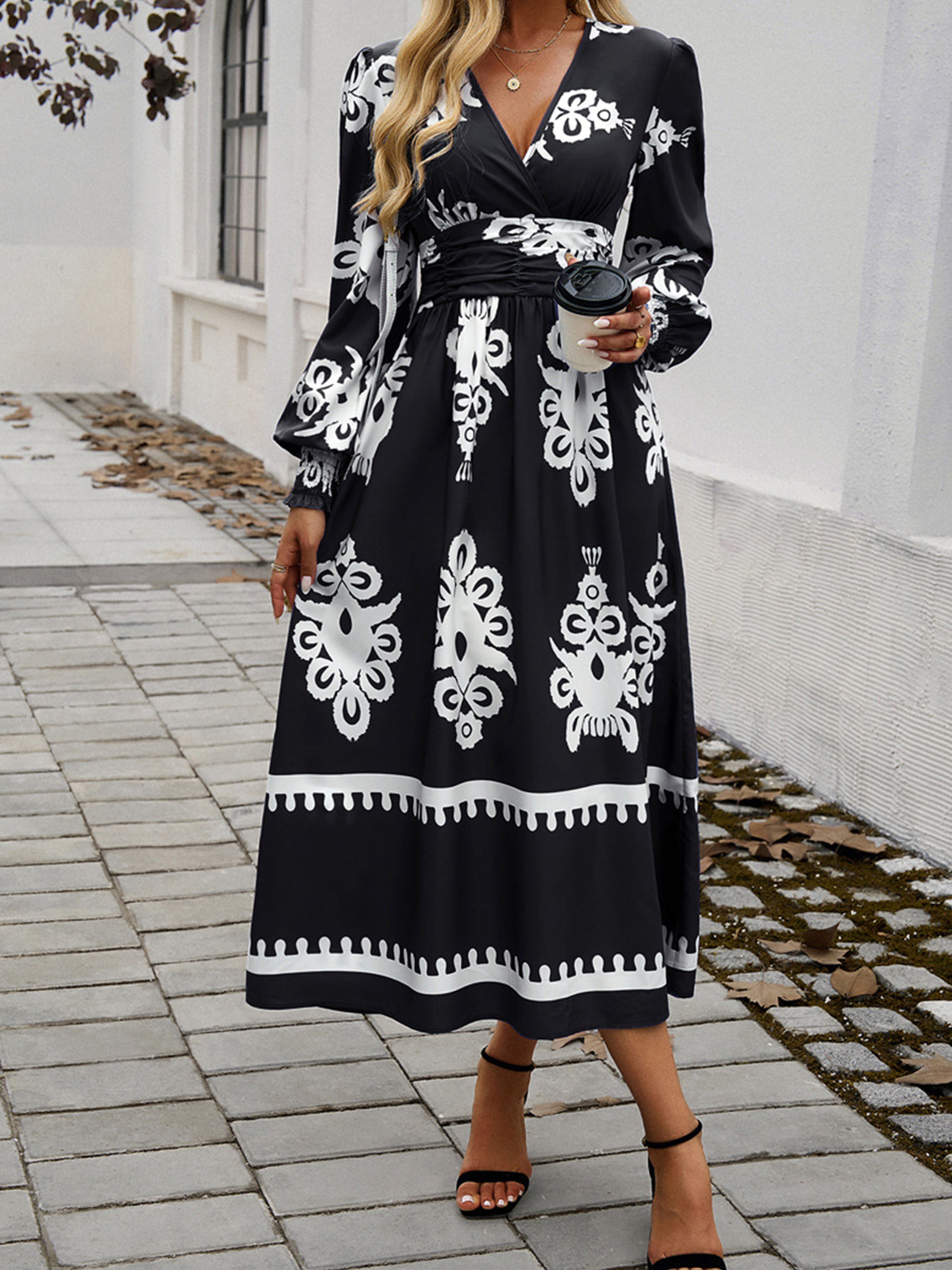 Black Color Blocking Empire Waist Long Sleeves V Neck Wedding Guest Dress
