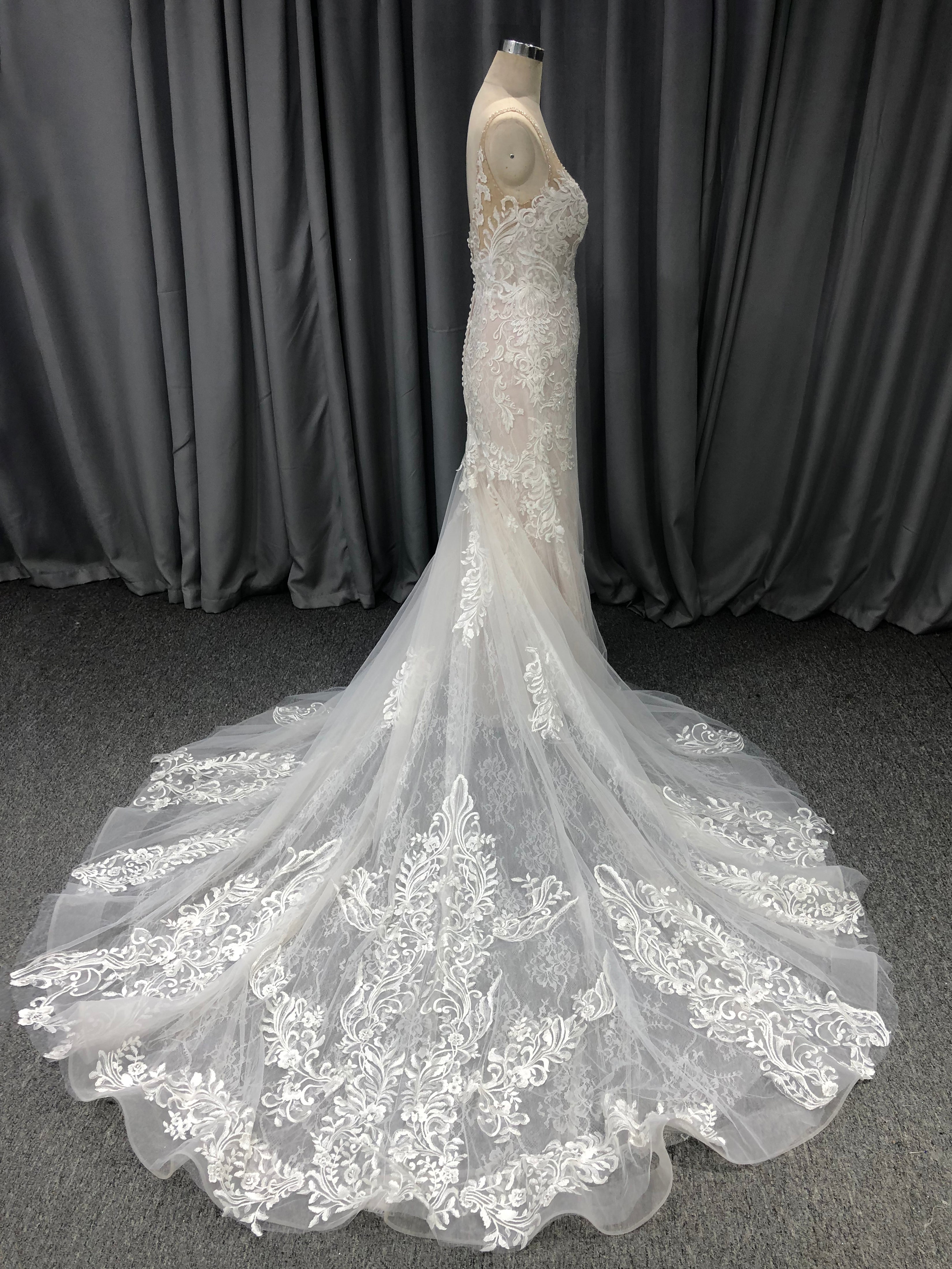 Lace Straps V Neck Mermaid Wedding Dress With Train C0005
