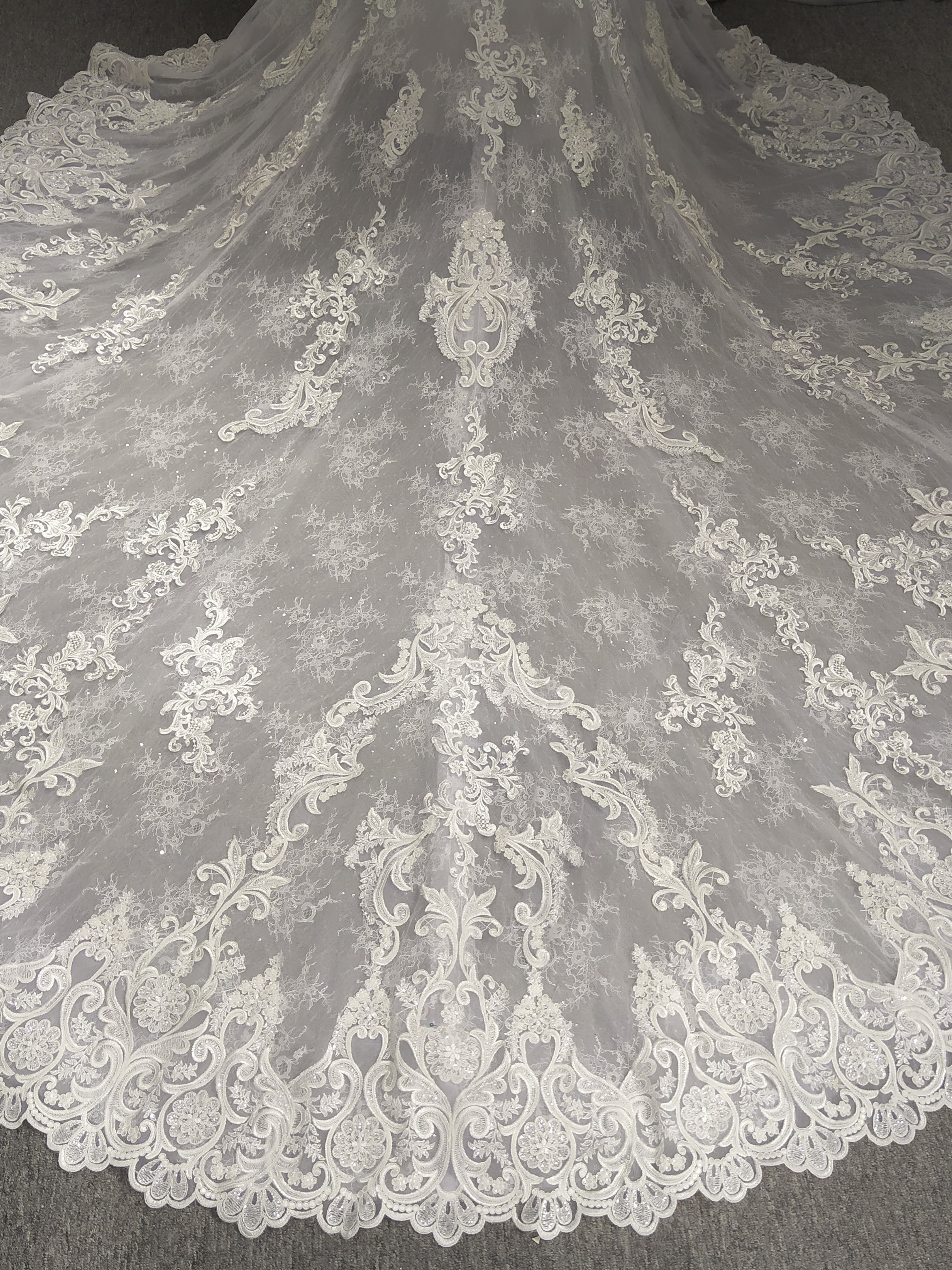 Sweetheart Neck Off The Should Mermaid Wedding Dress With Long Train C0024