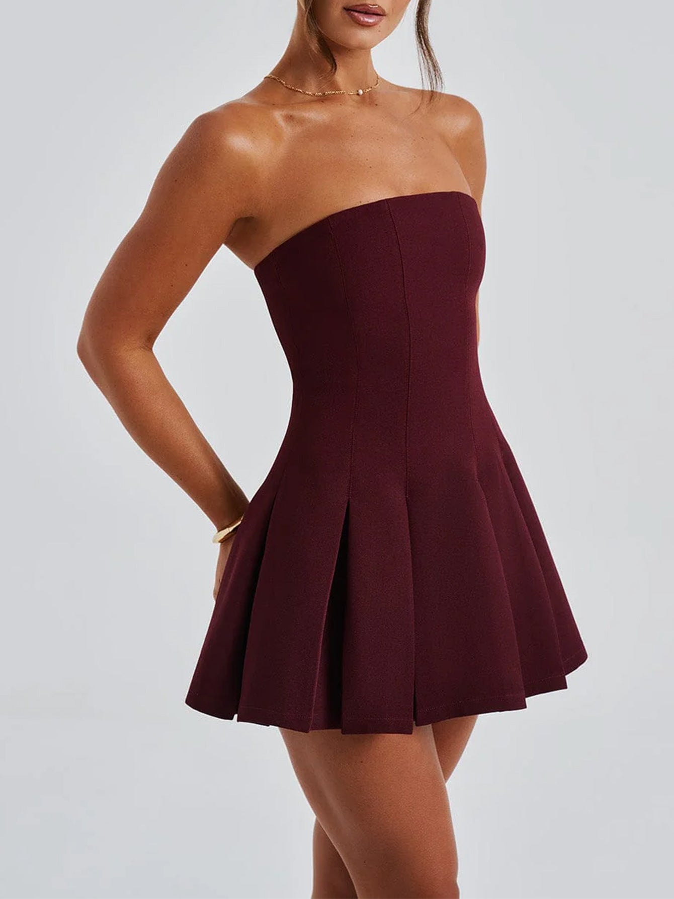 Burgundy Strapless Mini Sleeveless Wedding Guest Dress Burgundy Strapless Mini Sleeveless Wedding Guest Dress