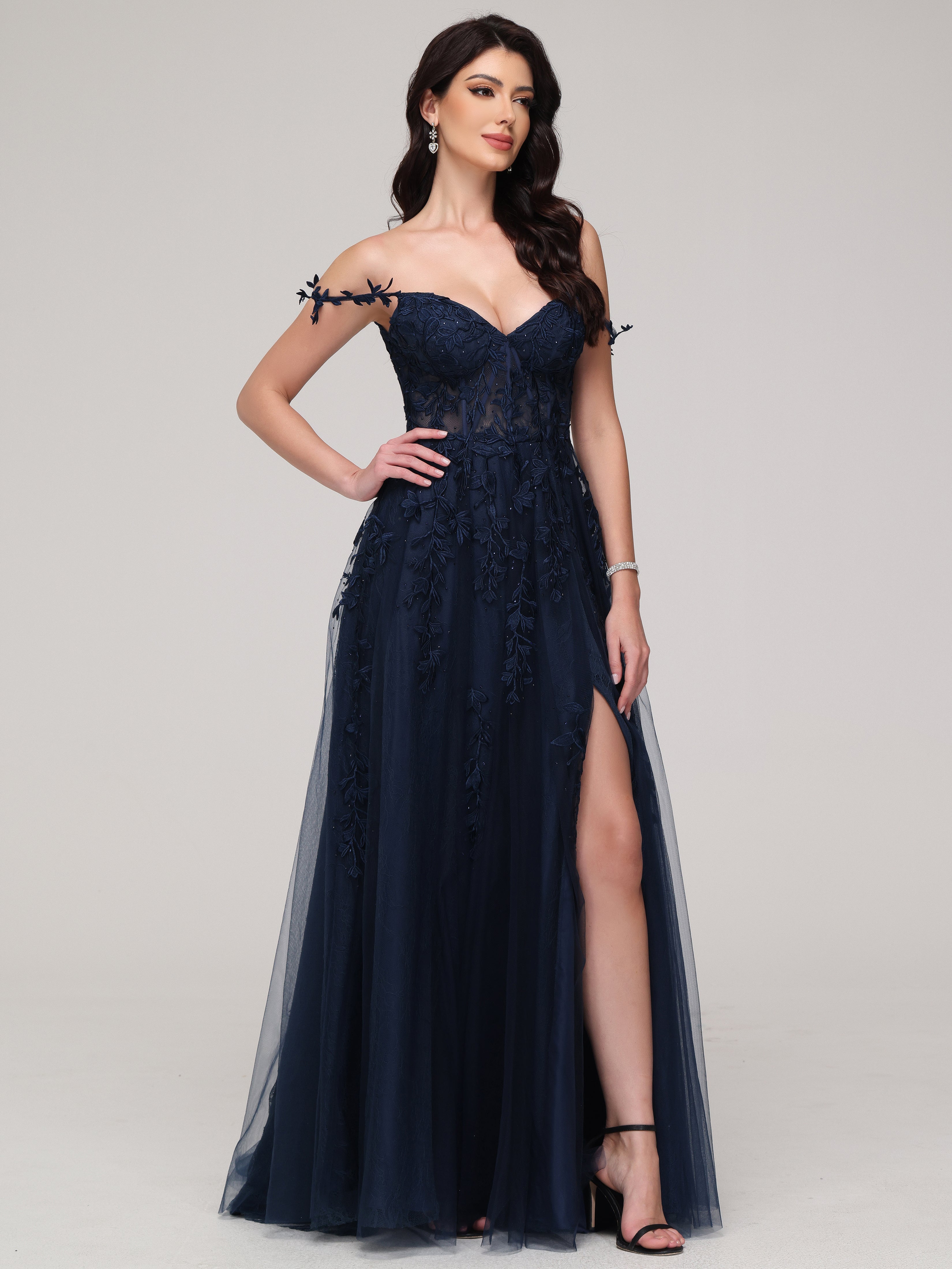 Chic Lace Appliques Long Formal Wedding Guest Dresses Chic Lace Appliques Long Formal Wedding Guest Dresses