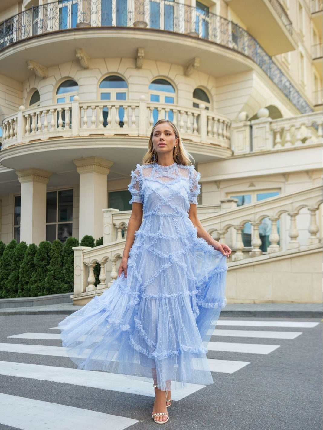 Elegant Mock Neck Sleeved Dotted Tulle Tiered Ruffle Bridesmaid Dresses Elegant Mock Neck Sleeved Dotted Tulle Tiered Ruffle Bridesmaid Dresses