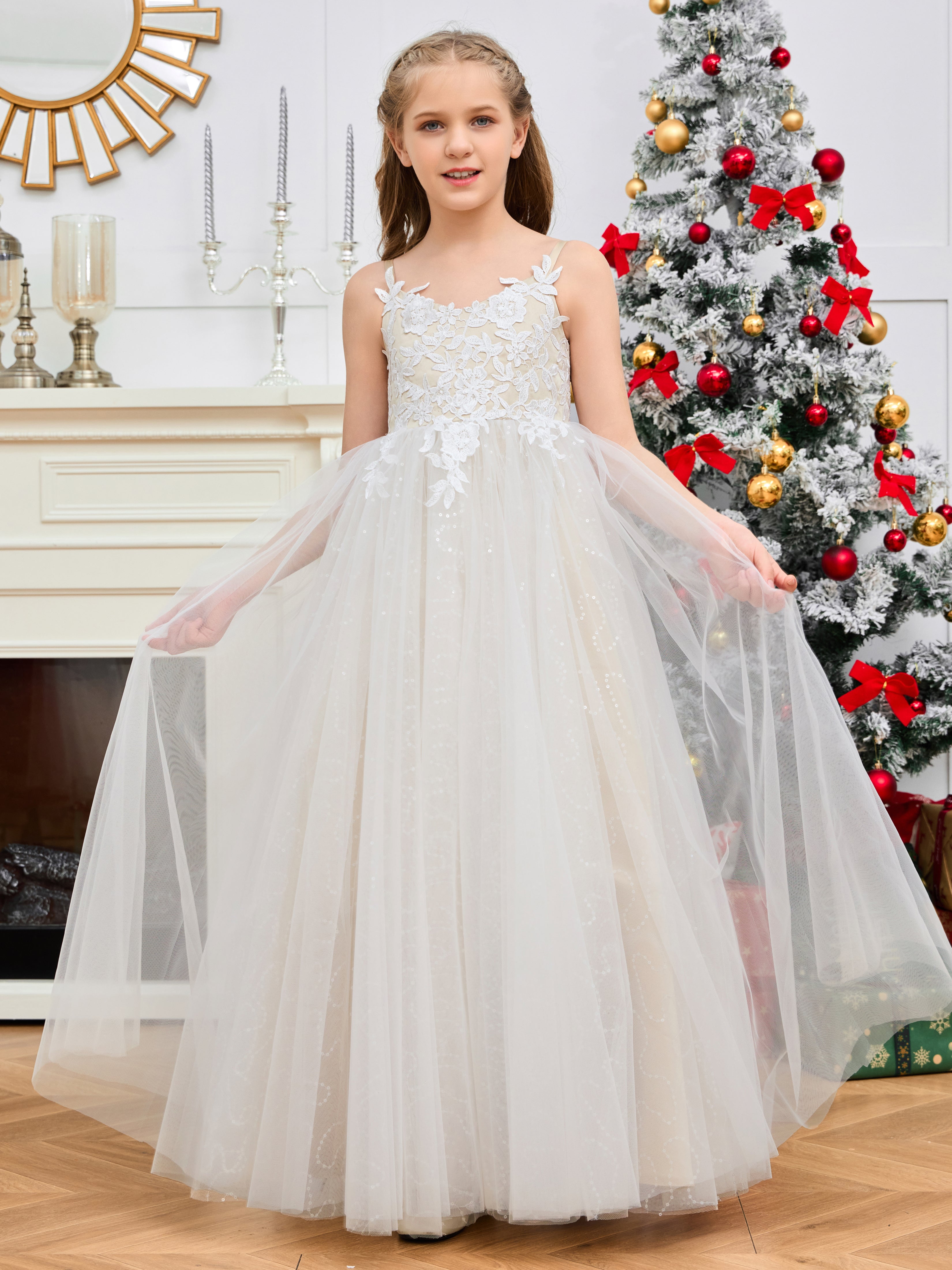 Spaghetti Straps Appliques Tulle Flower Girl Dress with Bow-Knot Spaghetti Straps Appliques Tulle Flower Girl Dress with Bow-Knot
