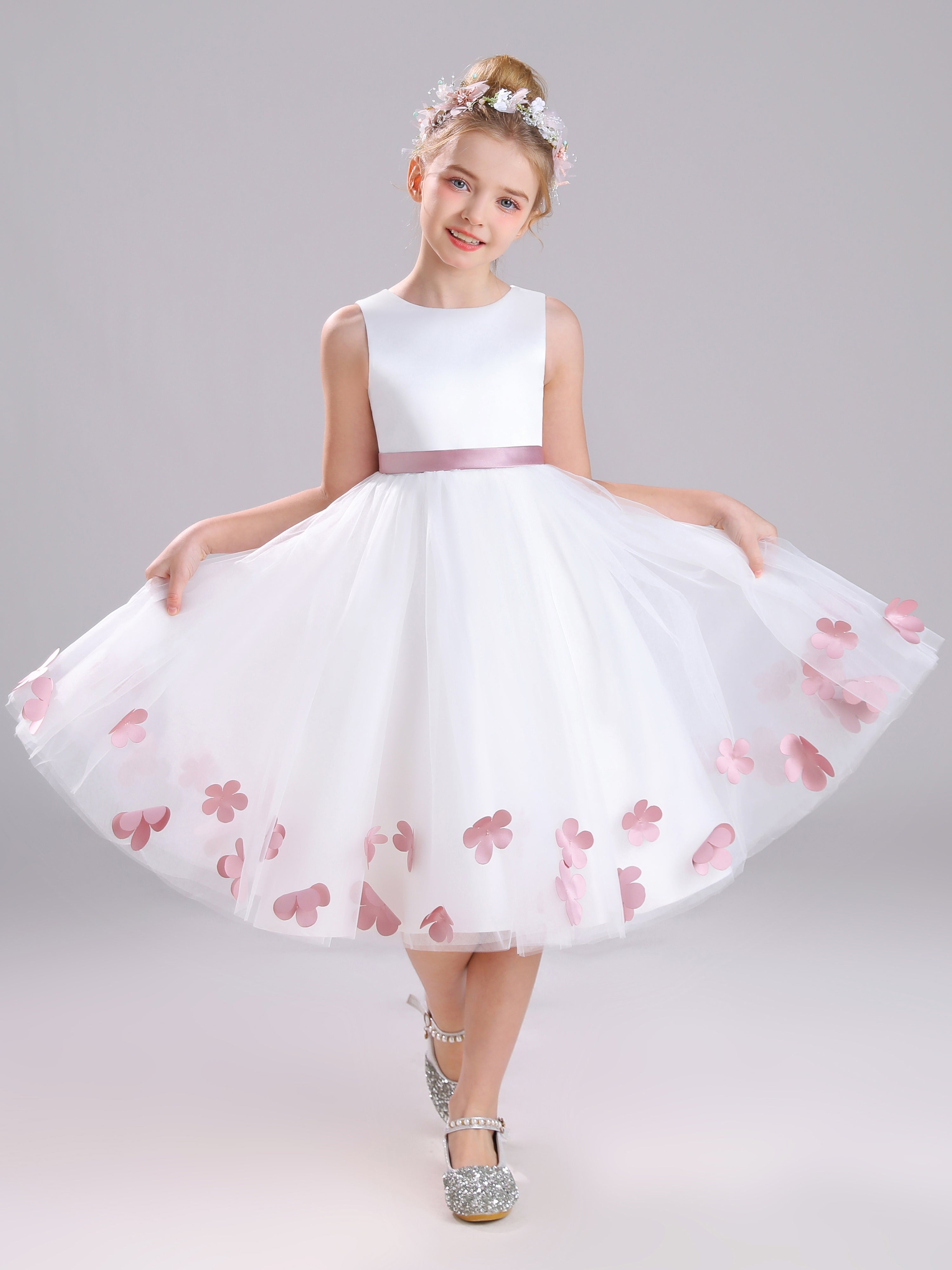 Round Neck Sleeveless Tulle Flower Girl Dress with Flowers and Bowknot Round Neck Sleeveless Tulle Flower Girl Dress with Flowers and Bowknot