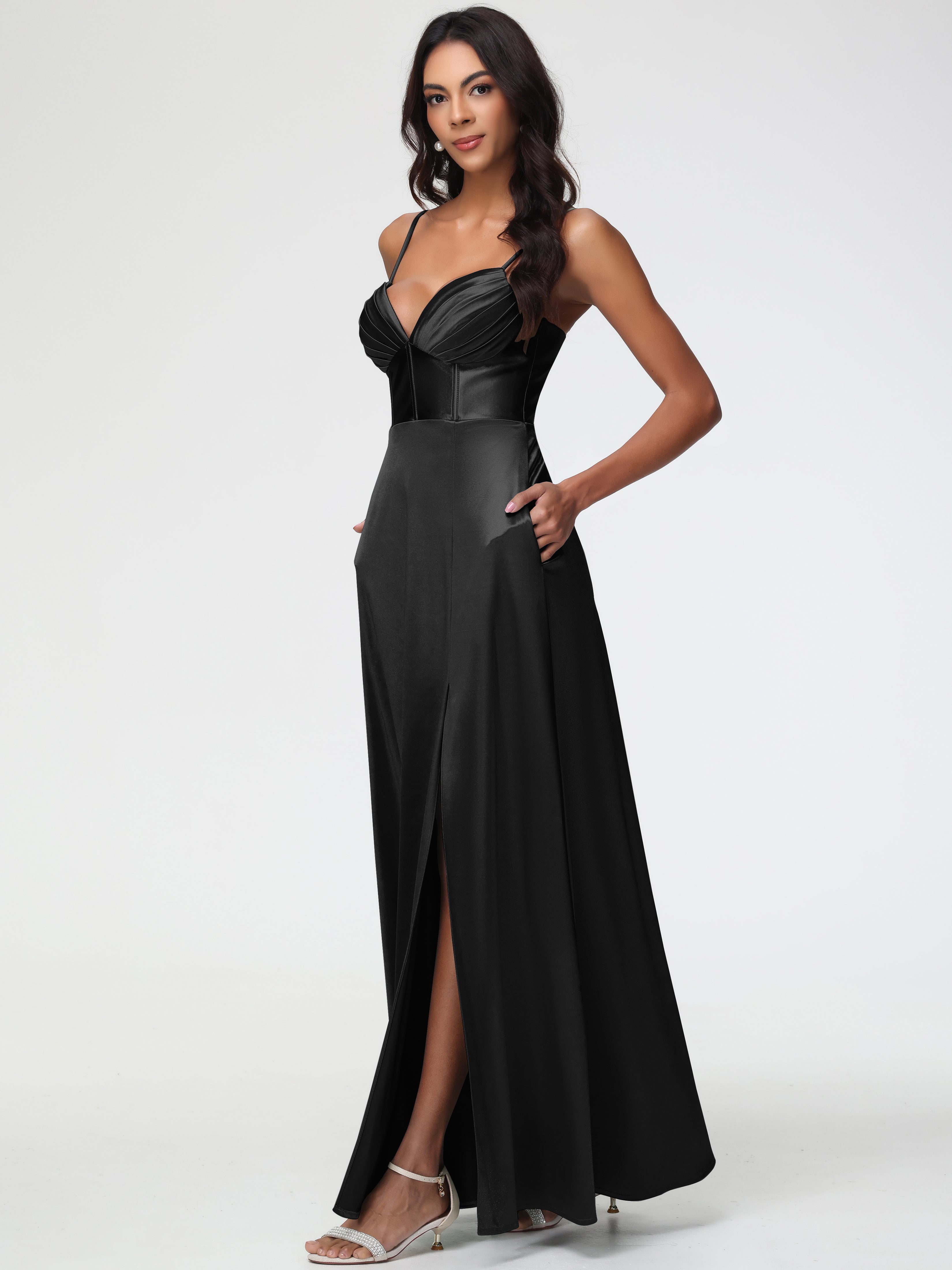 Black Maxi Bridesmaid Dress Simple Spaghetti Straps Elegant V-Neck Flo Black Maxi Bridesmaid Dress Simple Spaghetti Straps Elegant V-Neck Flo