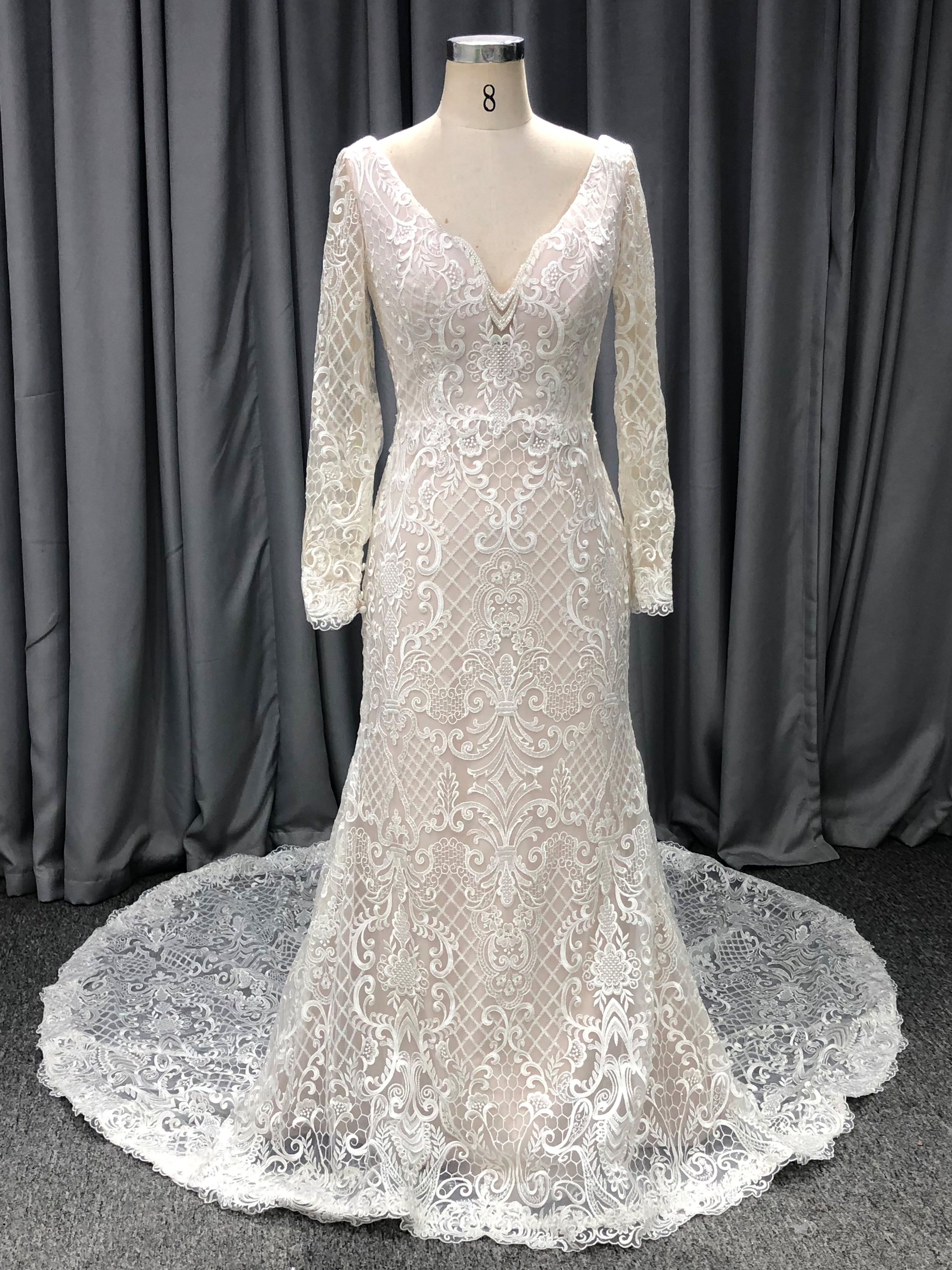 V-Neck Long Sleeves Lace Bodice Wedding Dress V-Neck Long Sleeves Lace Bodice Wedding Dress