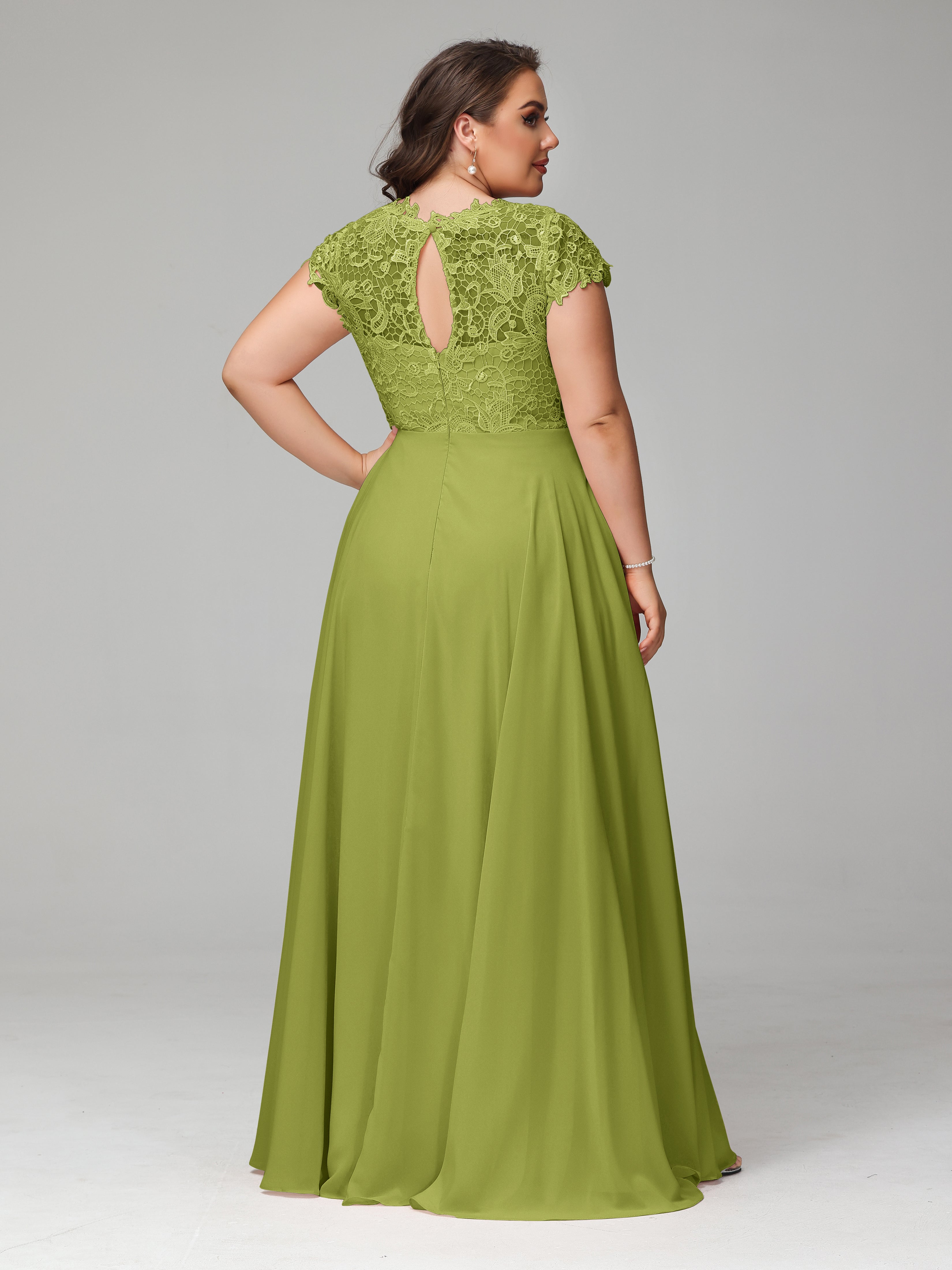 Crew Neck Delicate Chiffon Plus Size Mother of the Groom Dresses