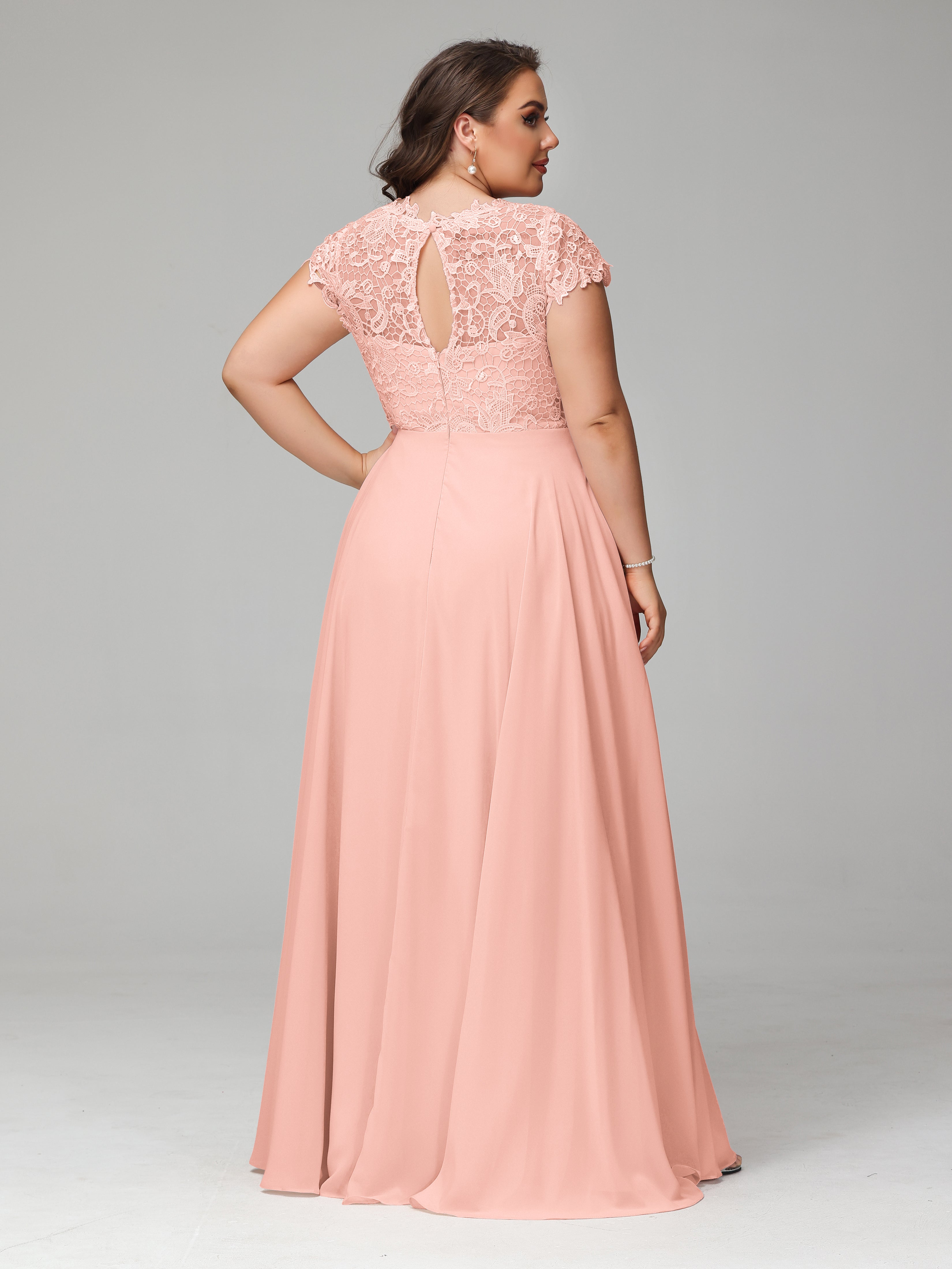 Crew Neck Delicate Chiffon Plus Size Mother of the Groom Dresses