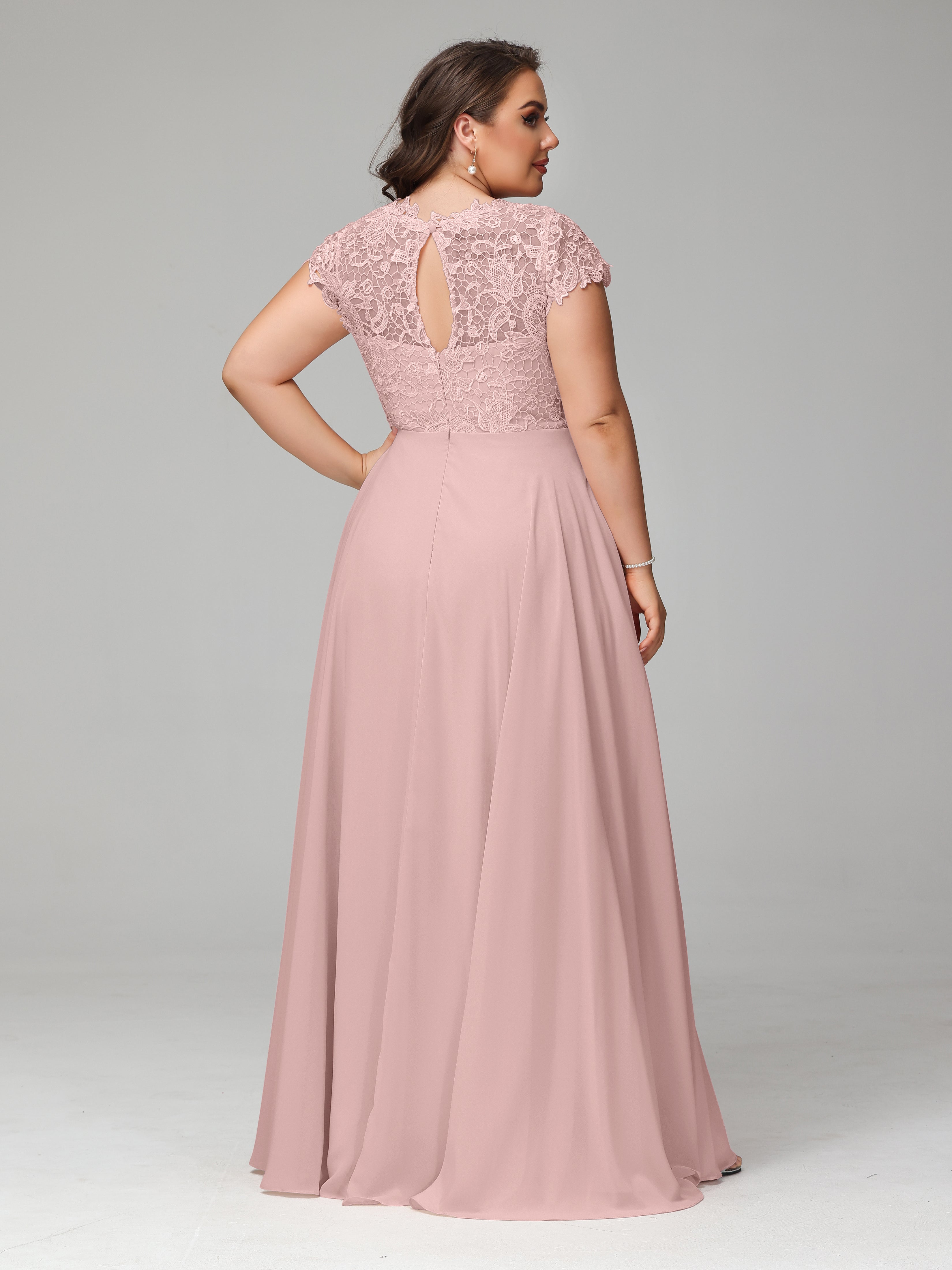 Crew Neck Delicate Chiffon Plus Size Mother of the Groom Dresses