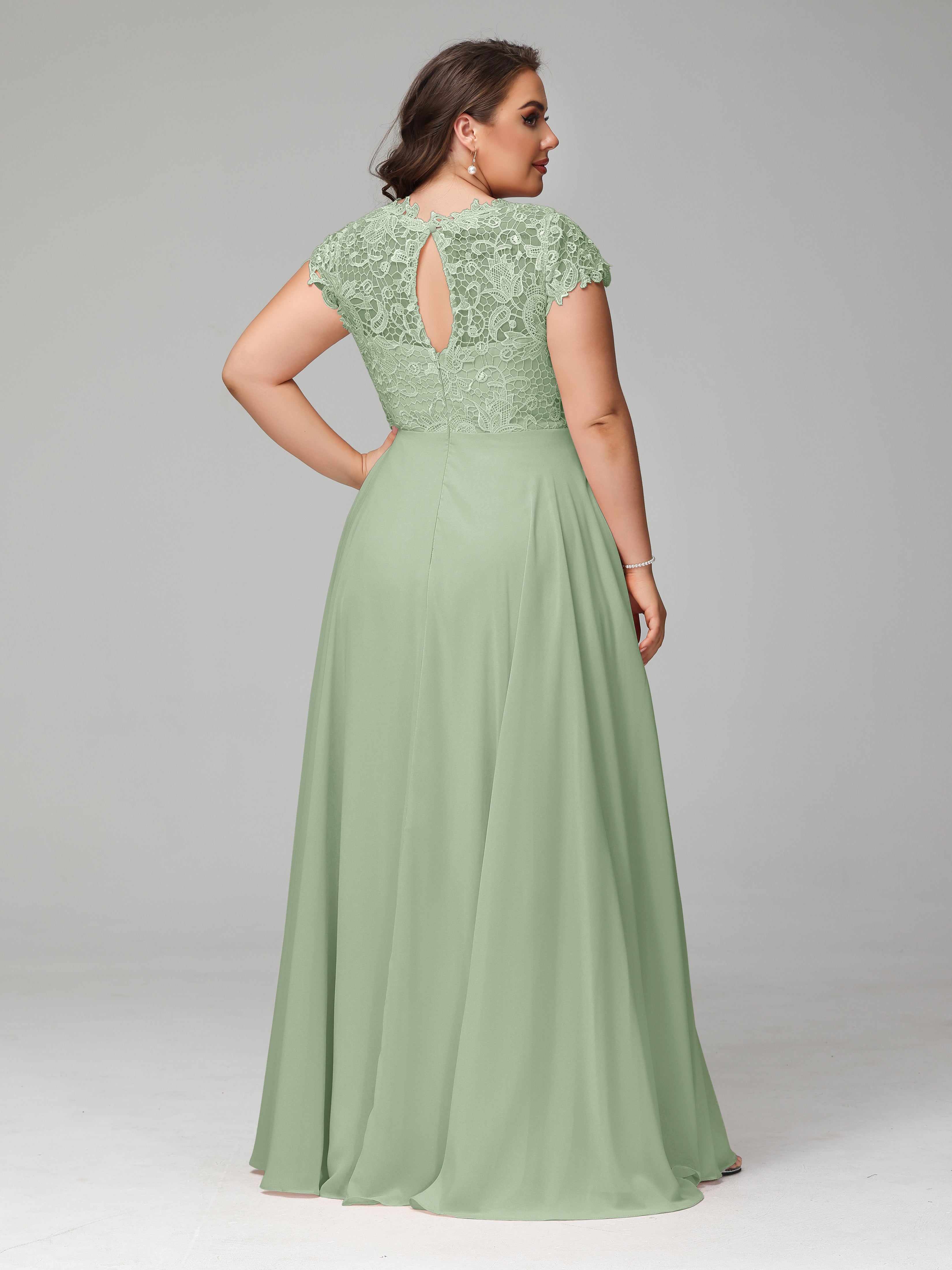 Crew Neck Delicate Chiffon Plus Size Mother of the Groom Dresses