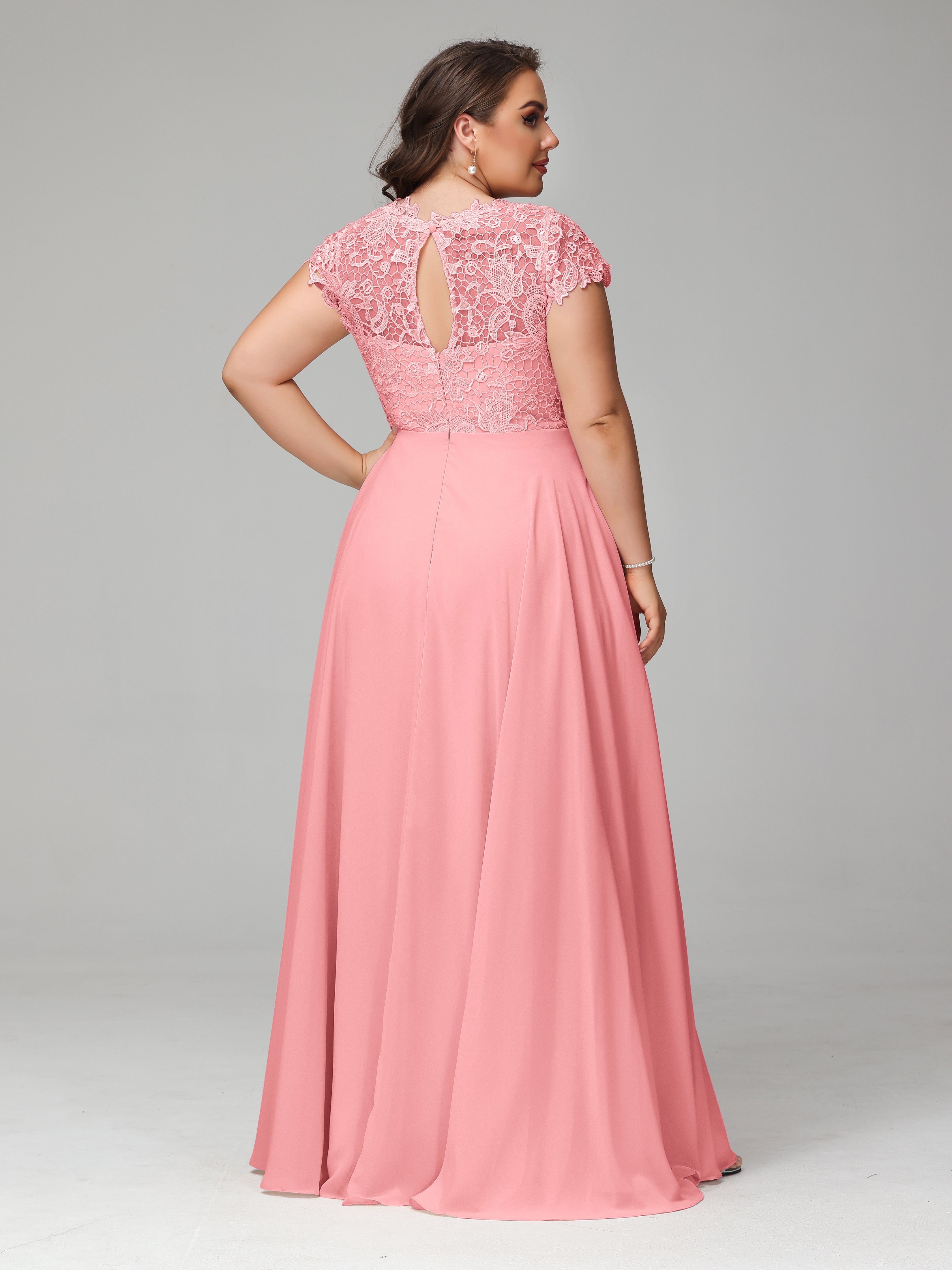 Crew Neck Delicate Chiffon Plus Size Mother of the Groom Dresses