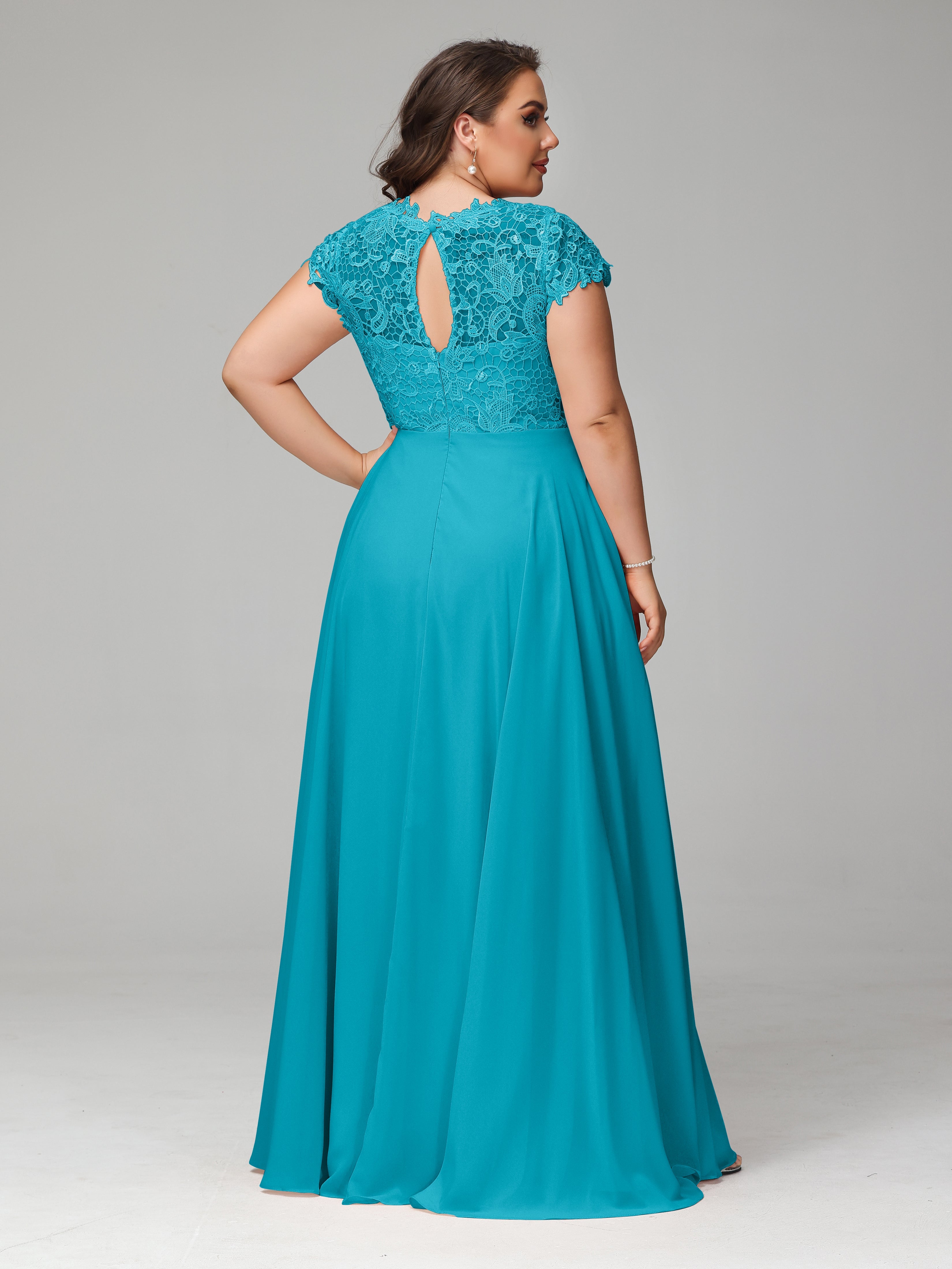 Crew Neck Delicate Chiffon Plus Size Mother of the Groom Dresses