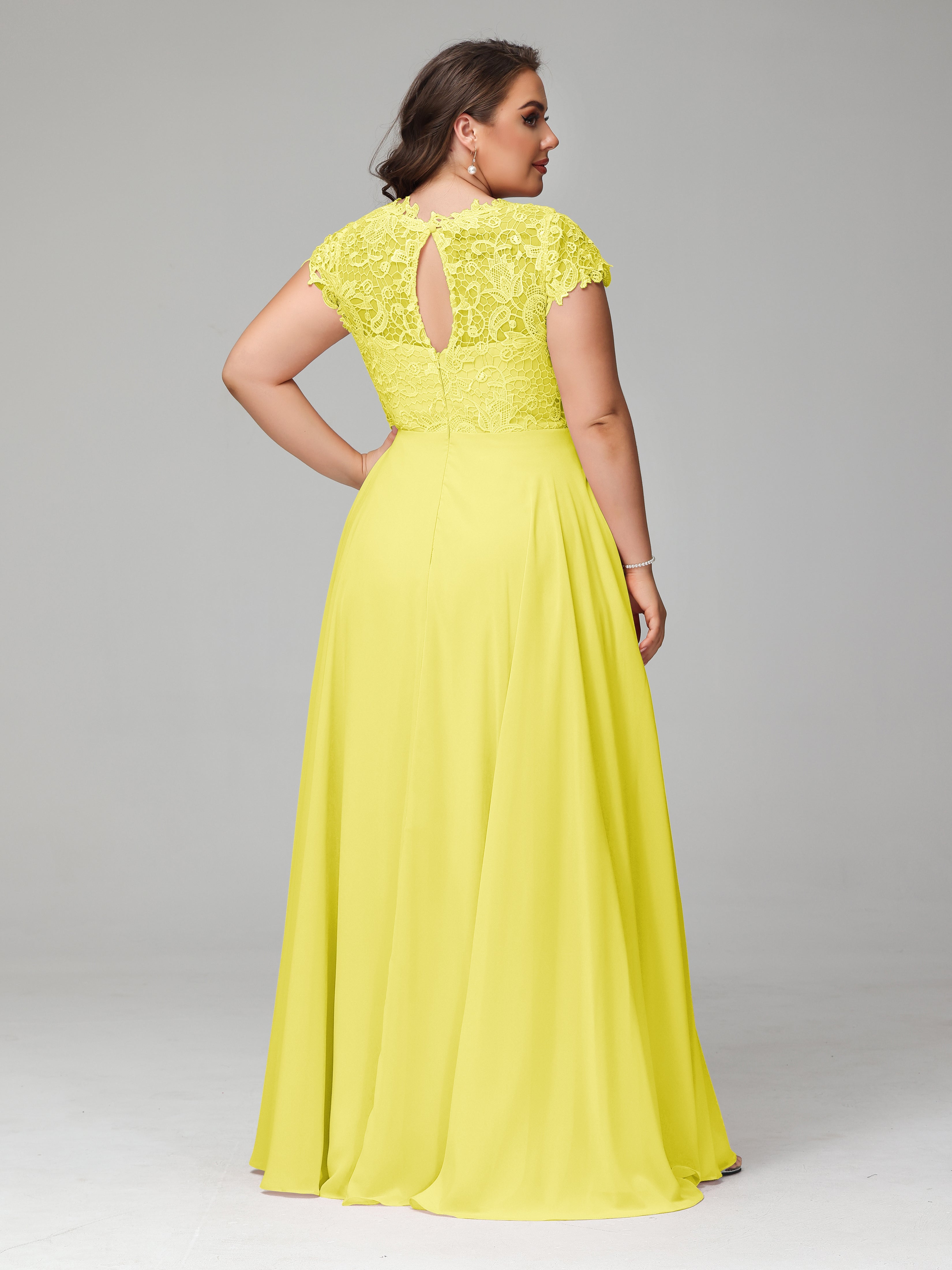 Crew Neck Delicate Chiffon Plus Size Mother of the Groom Dresses