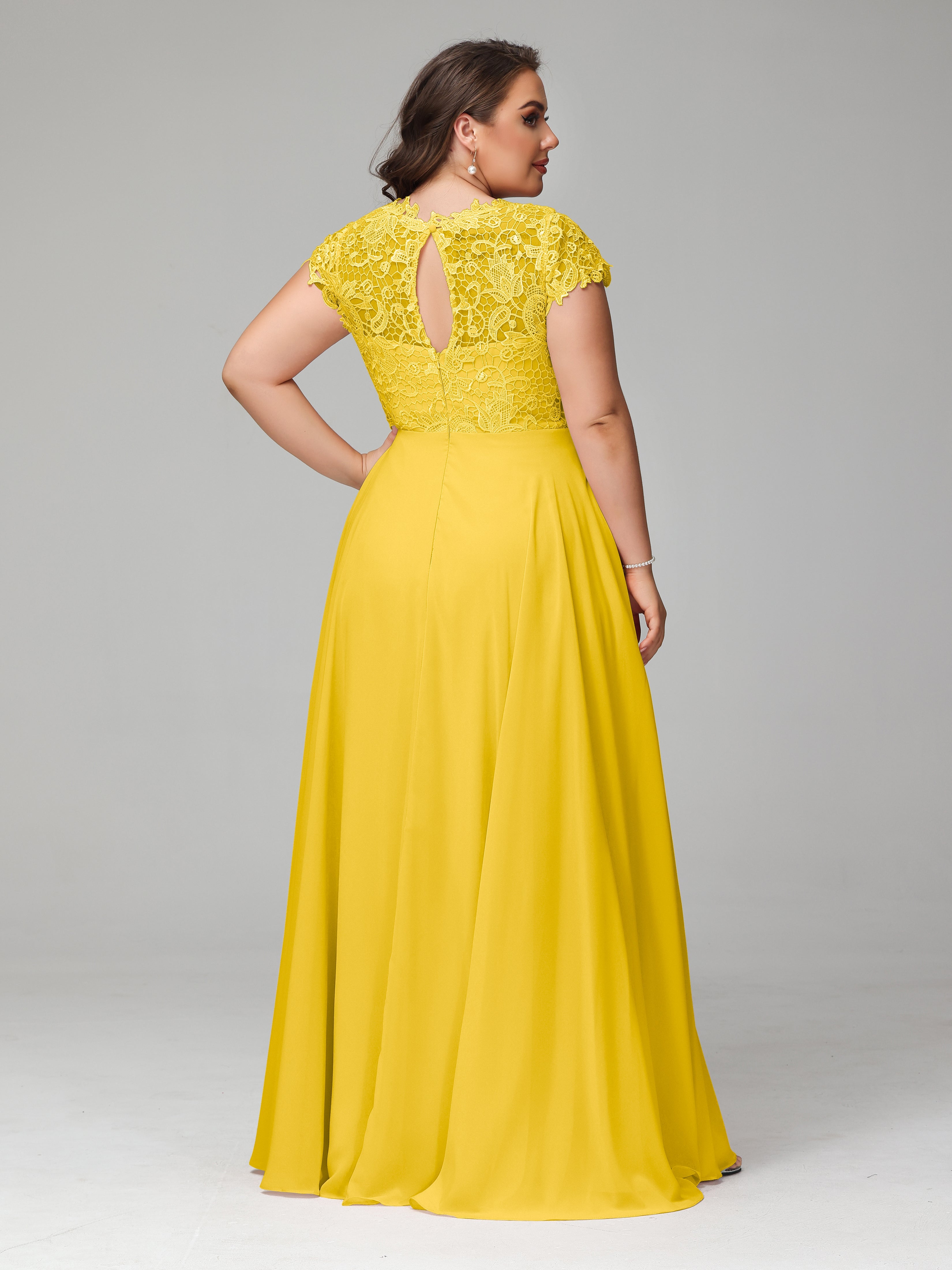 Crew Neck Delicate Chiffon Plus Size Mother of the Groom Dresses