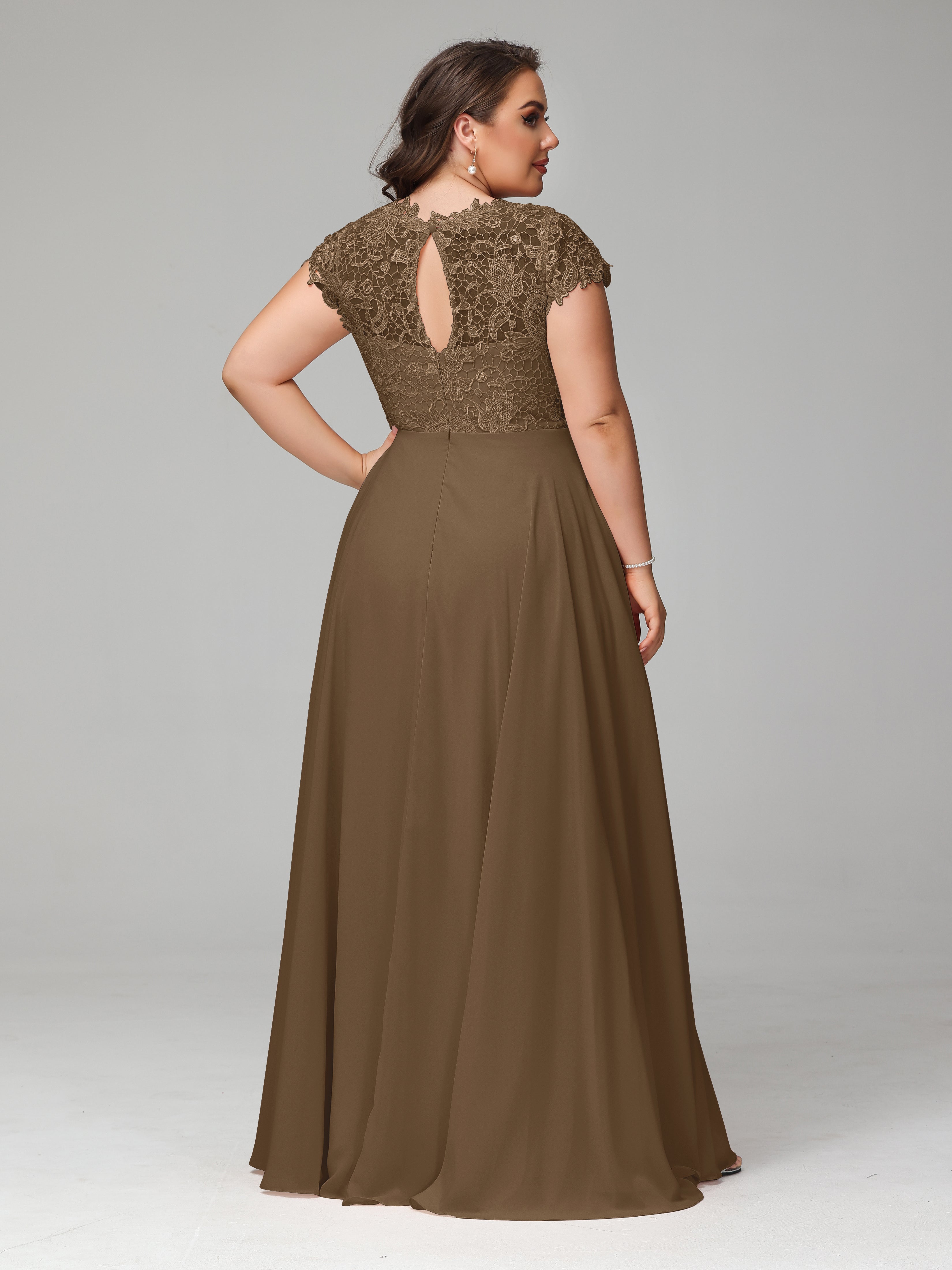 Crew Neck Delicate Chiffon Plus Size Mother of the Groom Dresses