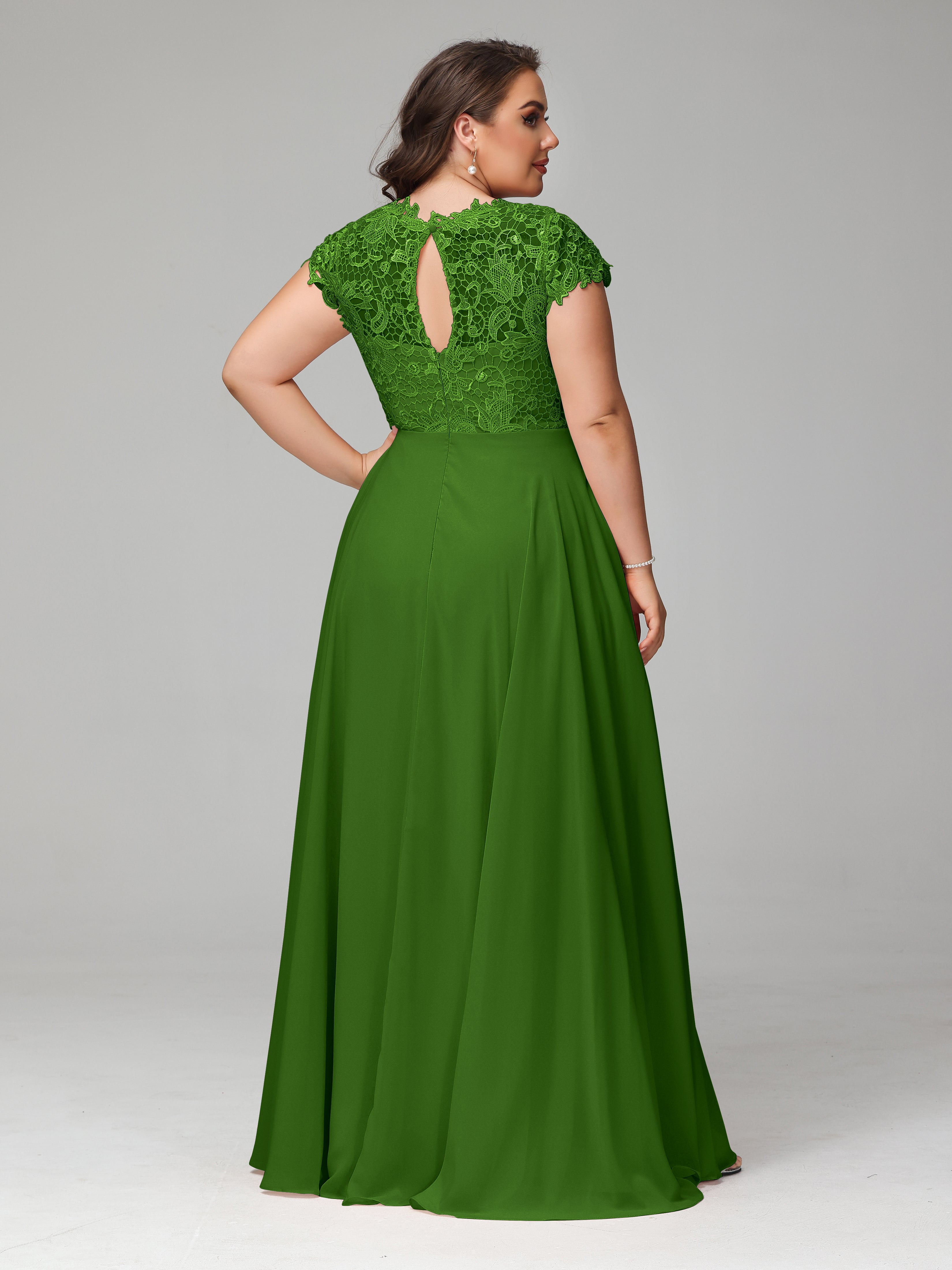 Crew Neck Delicate Chiffon Plus Size Mother of the Groom Dresses