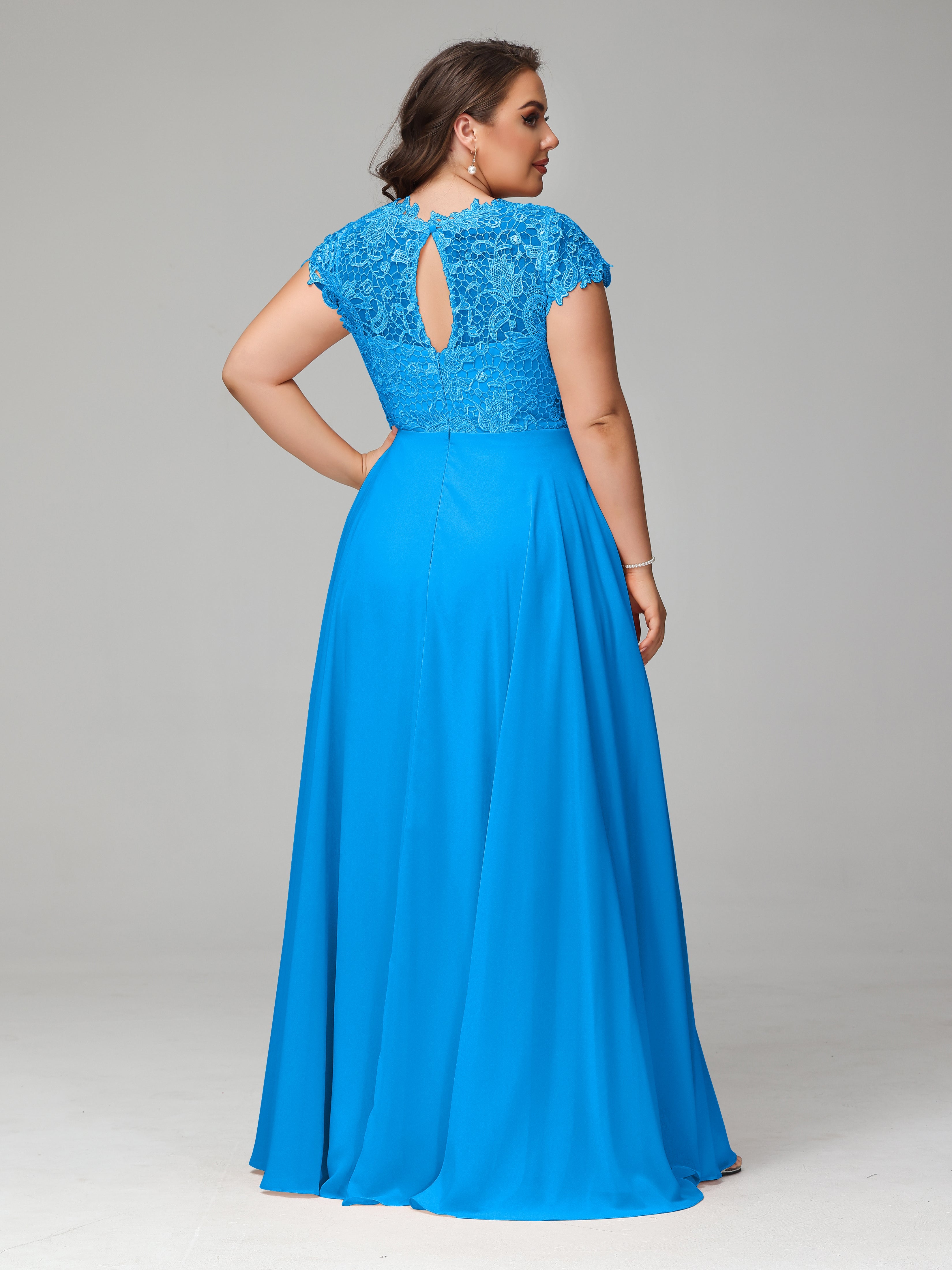 Crew Neck Delicate Chiffon Plus Size Mother of the Groom Dresses