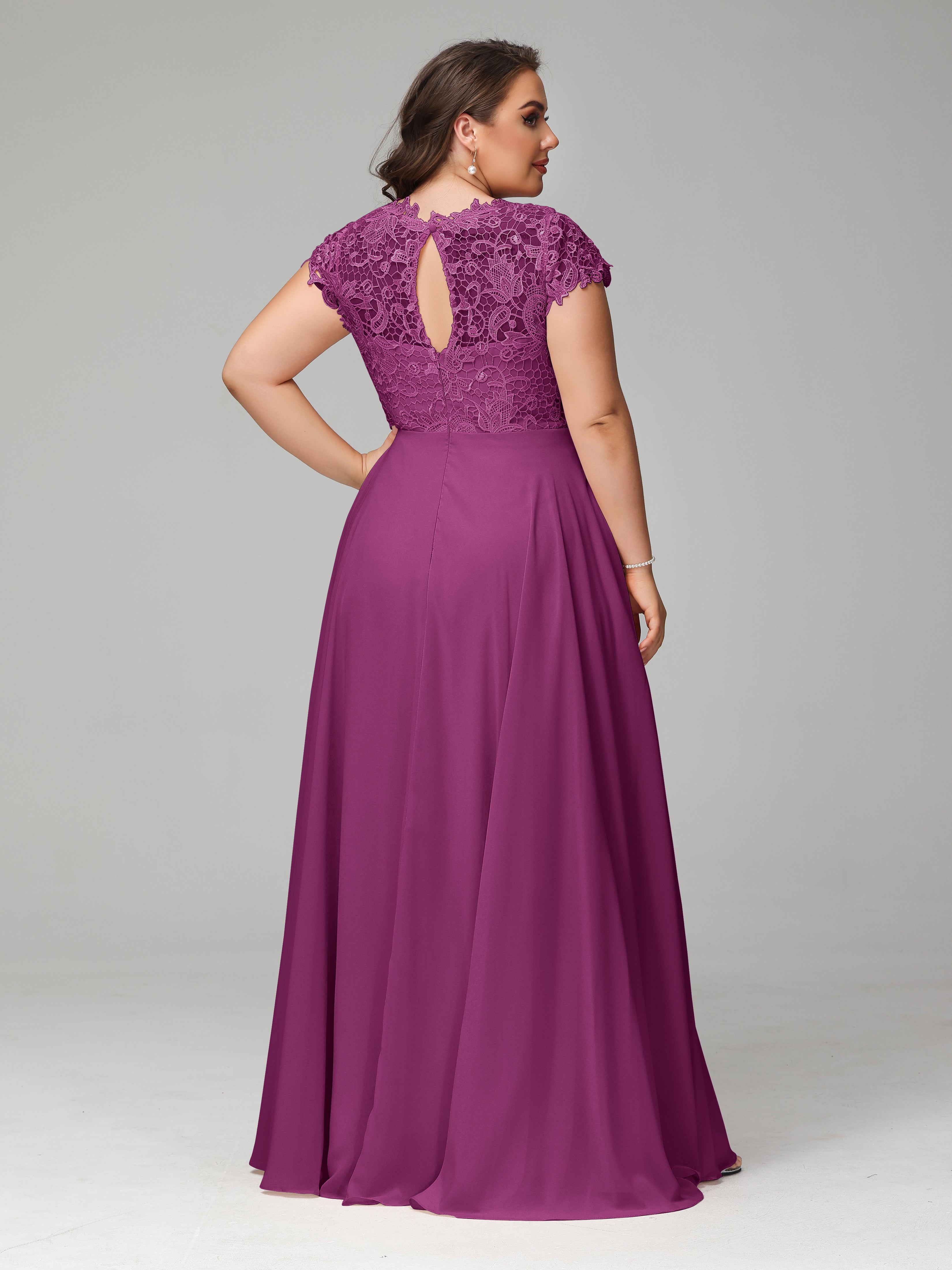 Crew Neck Delicate Chiffon Plus Size Mother of the Groom Dresses