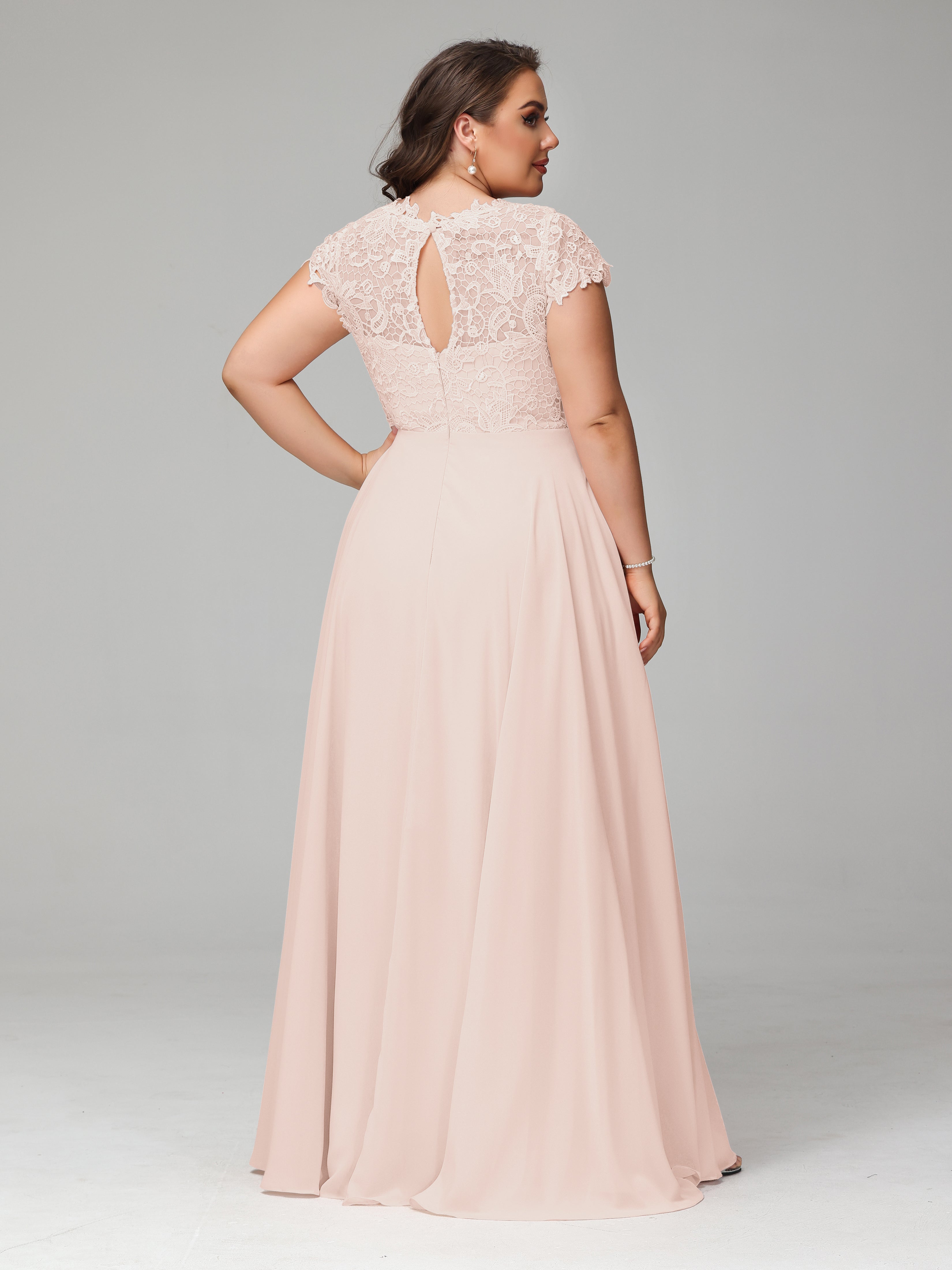 Crew Neck Delicate Chiffon Plus Size Mother of the Groom Dresses