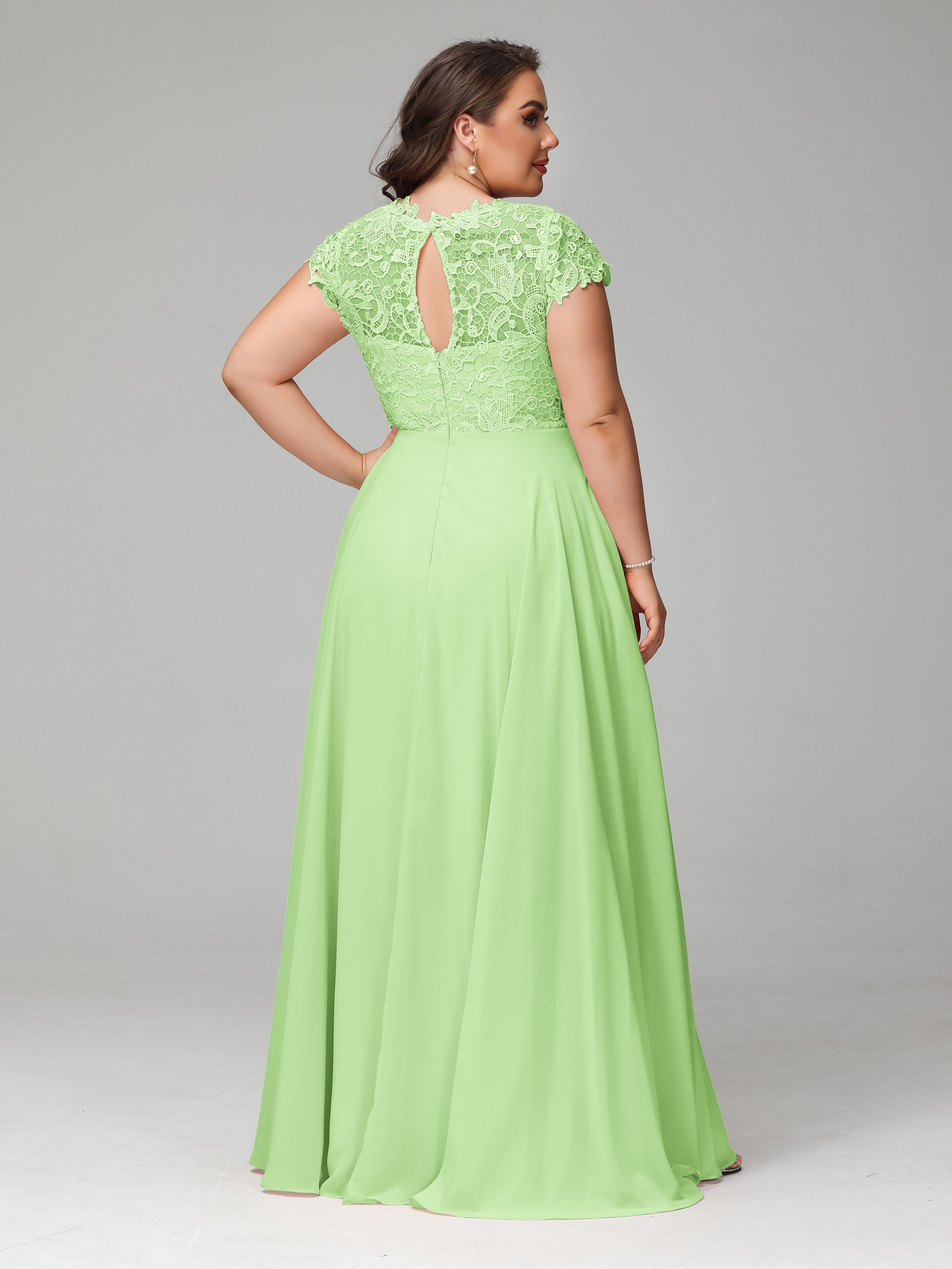 Crew Neck Delicate Chiffon Plus Size Mother of the Groom Dresses