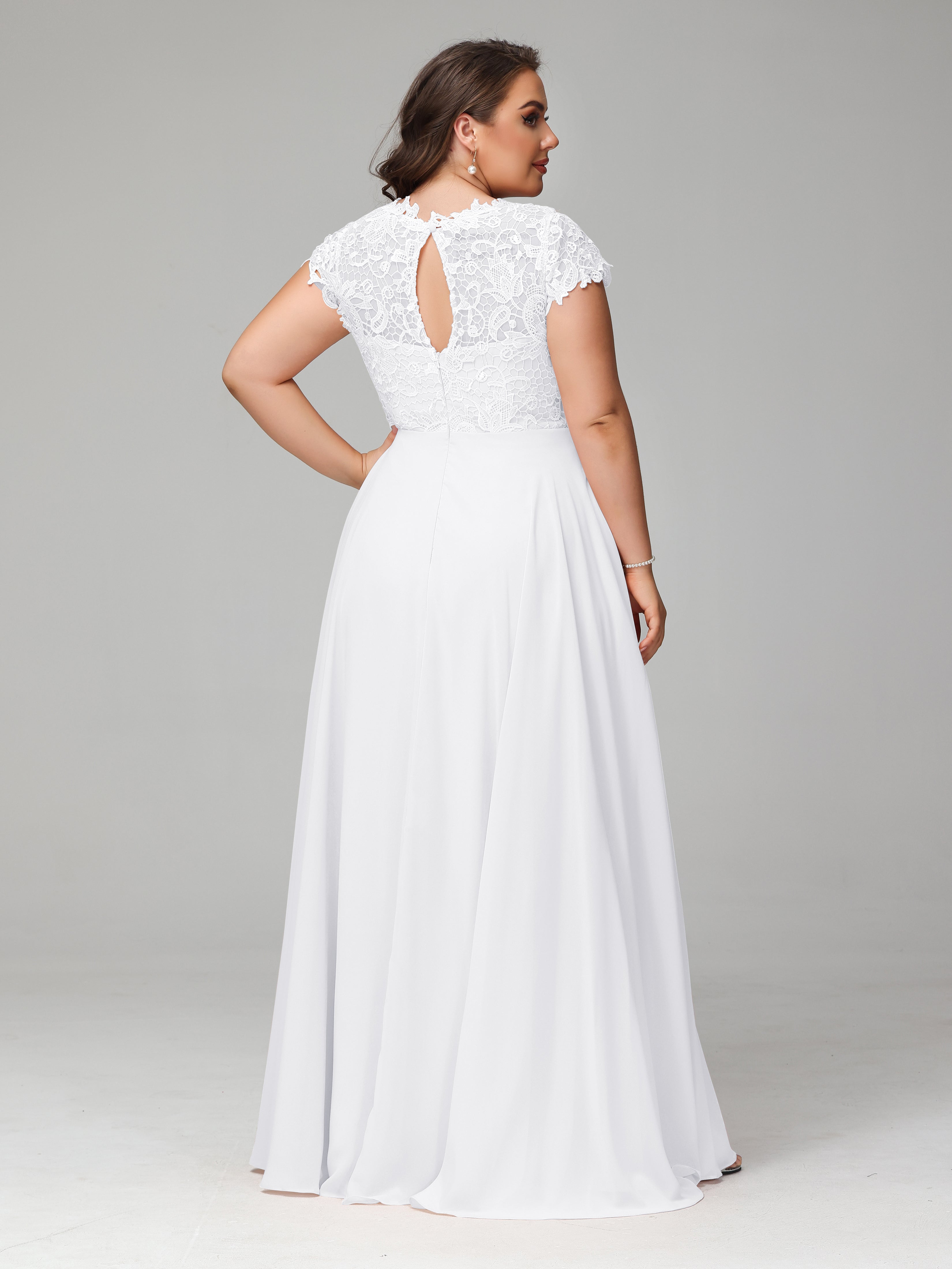 Crew Neck Delicate Chiffon Plus Size Mother of the Groom Dresses
