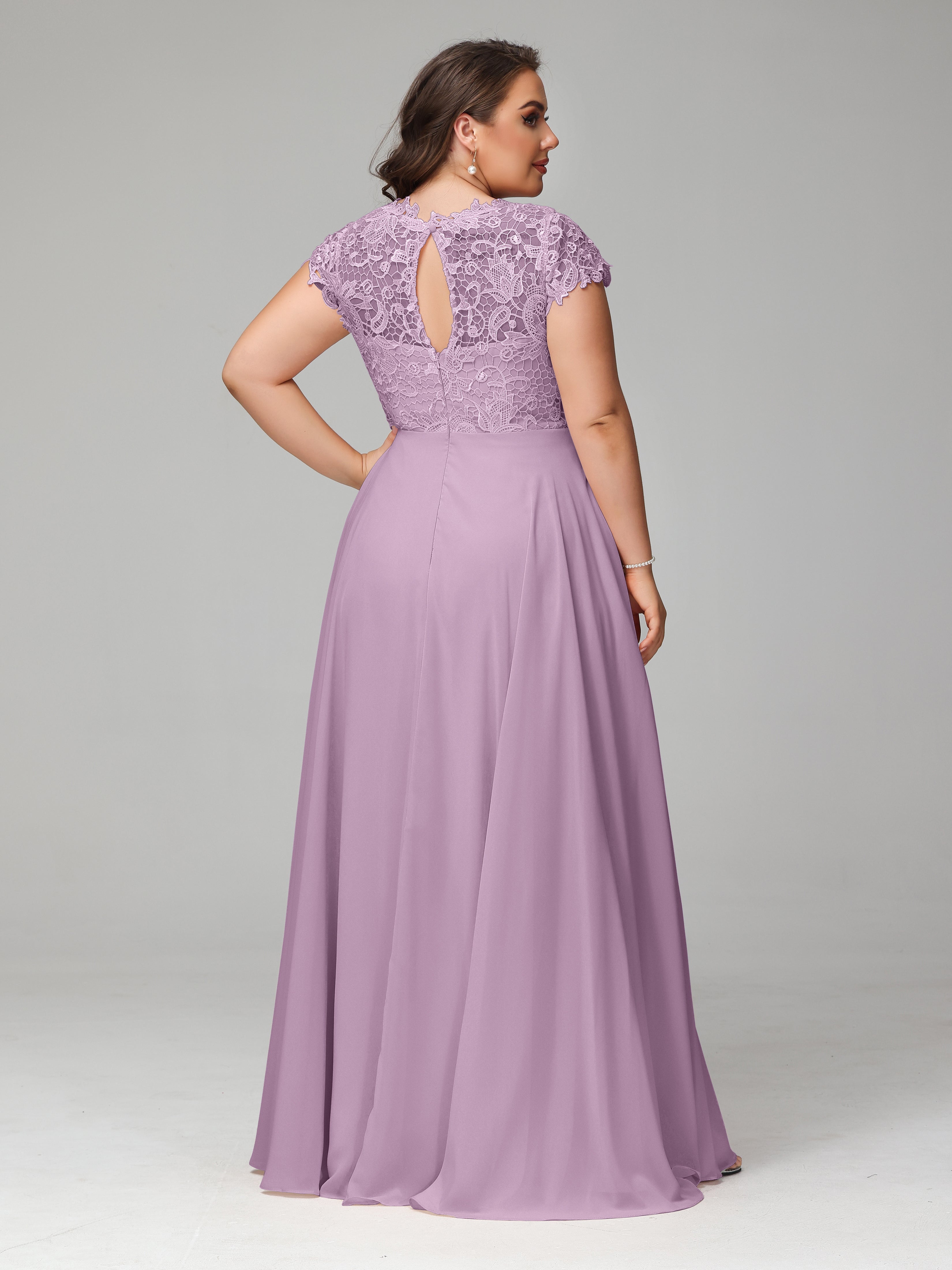 Crew Neck Delicate Chiffon Plus Size Mother of the Groom Dresses