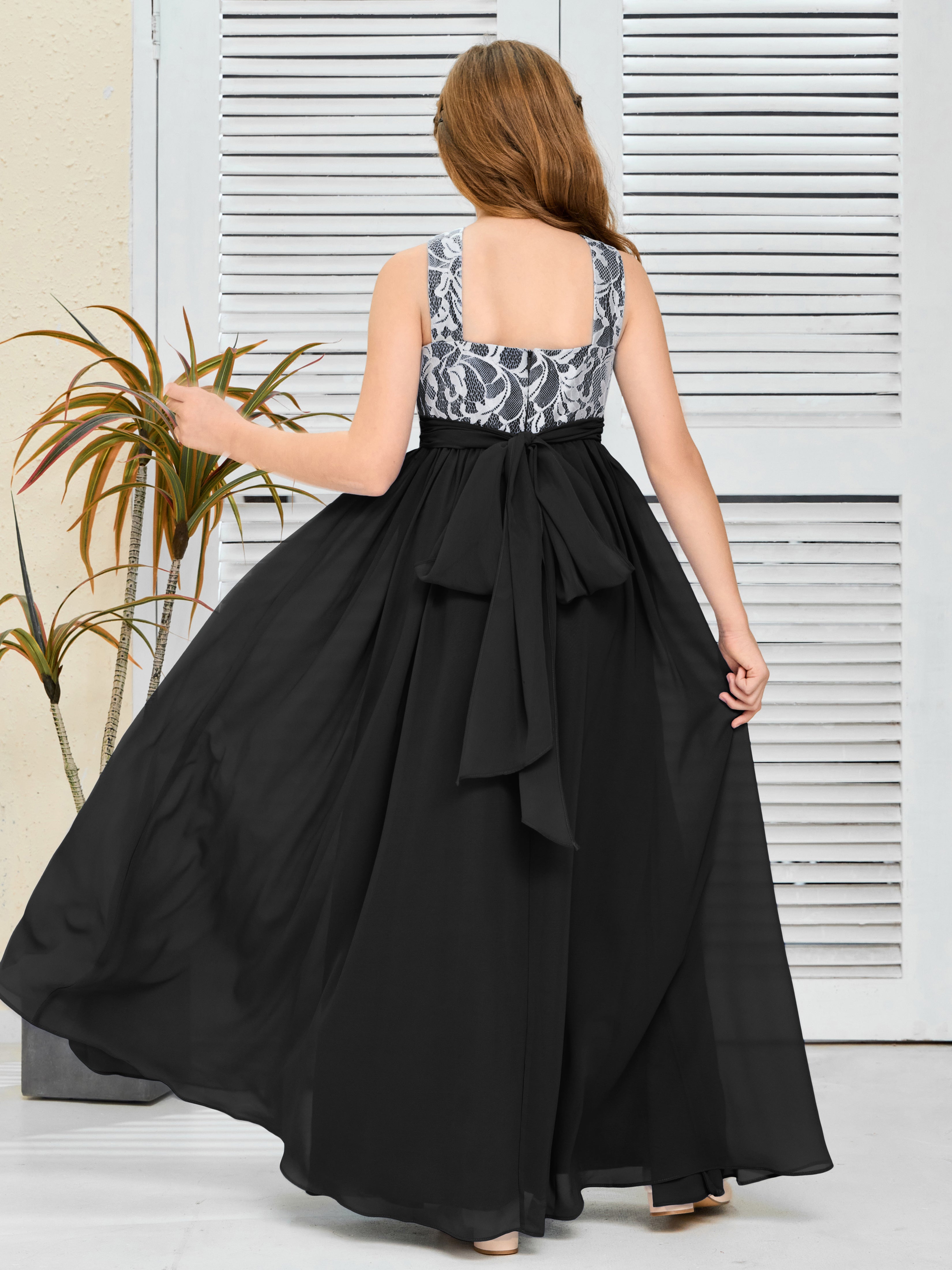 Sleeveless A Line Chiffon Lace Junior Bridesmaid Dress