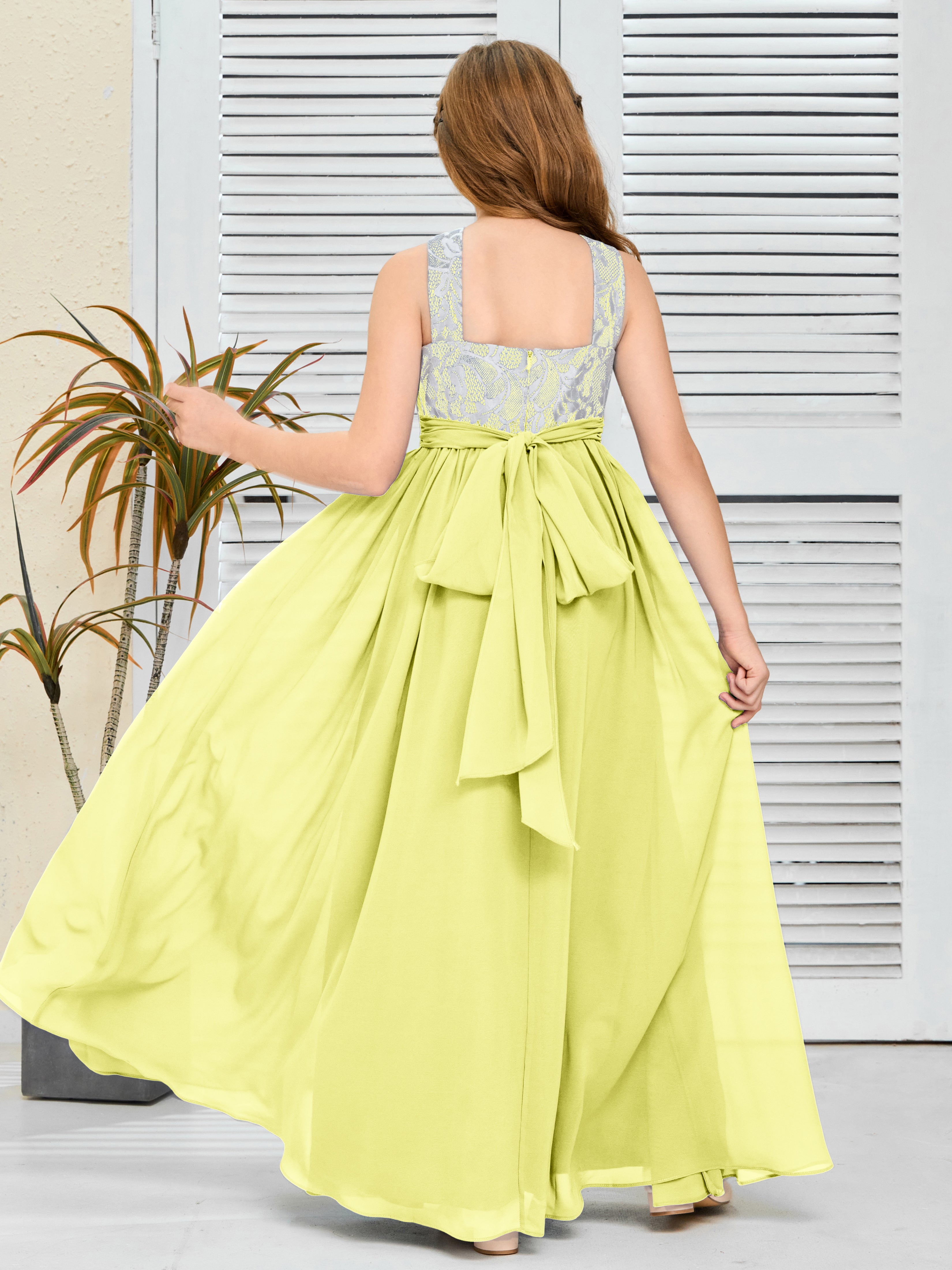 Sleeveless A Line Chiffon Lace Junior Bridesmaid Dress