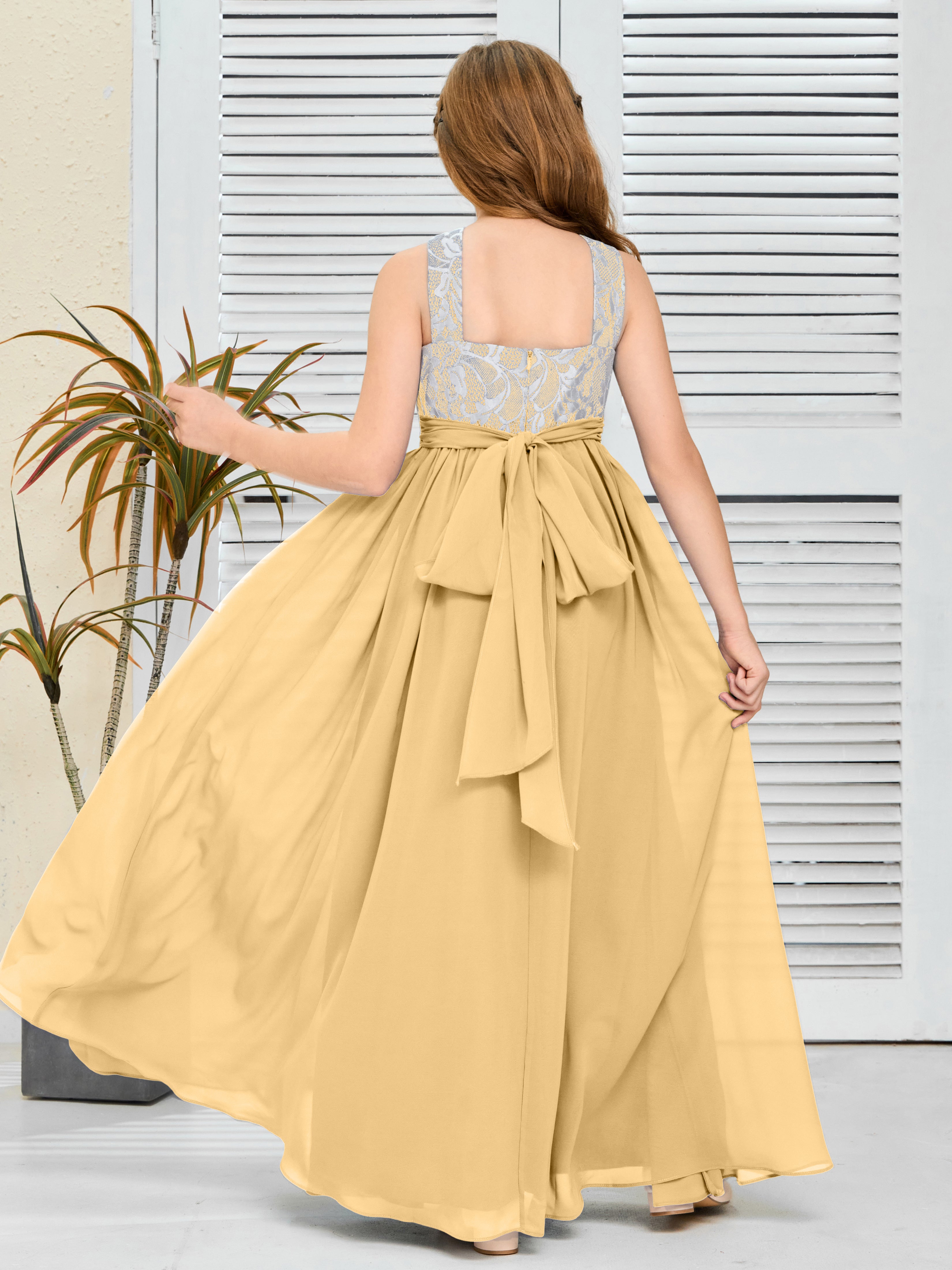 Sleeveless A Line Chiffon Lace Junior Bridesmaid Dress