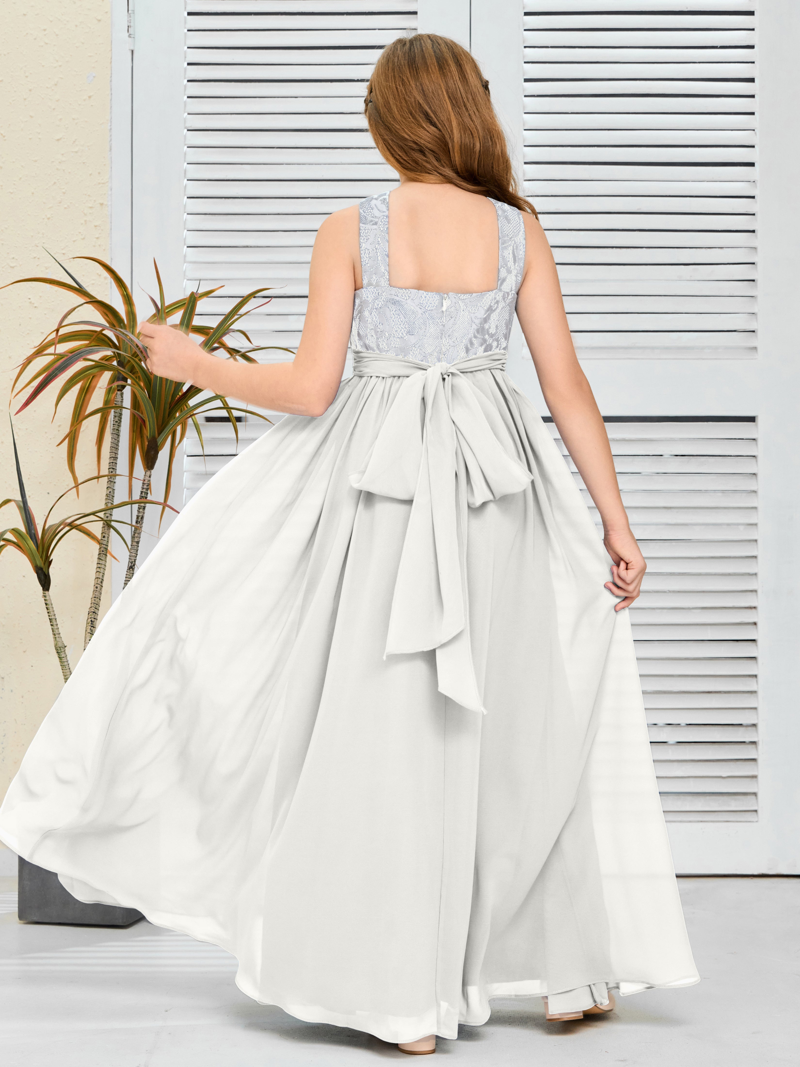Sleeveless A Line Chiffon Lace Junior Bridesmaid Dress