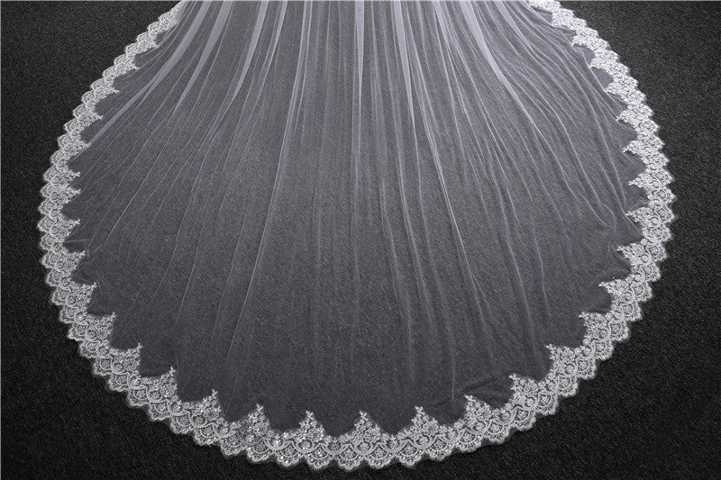 Wedding Veil Two-Tier Lace Edge Tulle Cathedral Veils Appliques TS9001