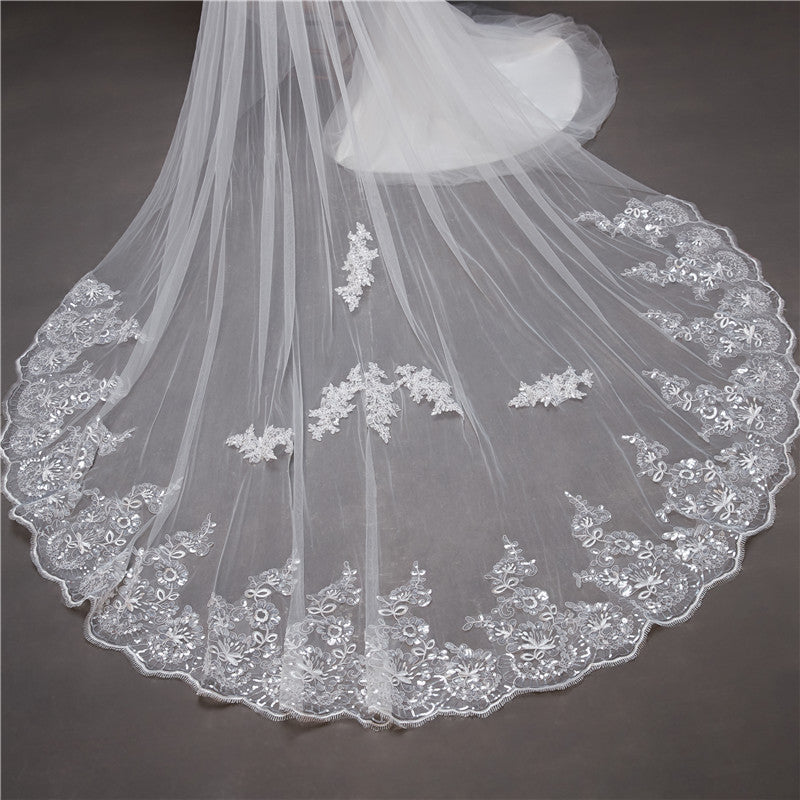 Wedding Veil Two-Tier Tulle Lace Edge Cathedral Veils Sequins Appliques TS91014