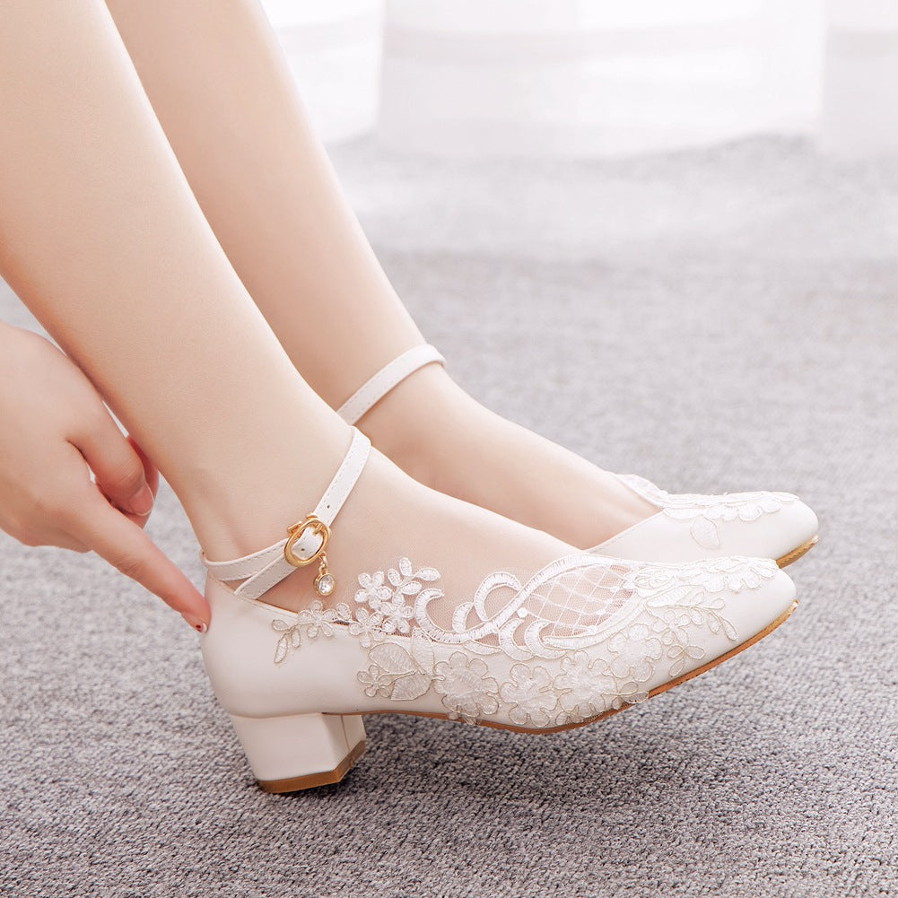 Round Toe Lace Ankle Strap Chunky Heel Wedding Shoes