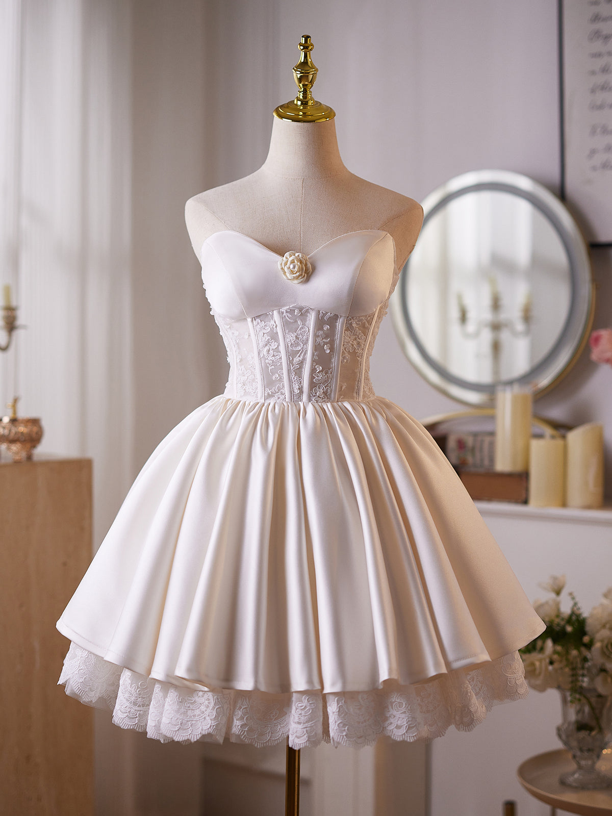 Cicinia Lace Ivory Wedding Dresses Short A-line Strapless Layered Mini Length Bridal Dress