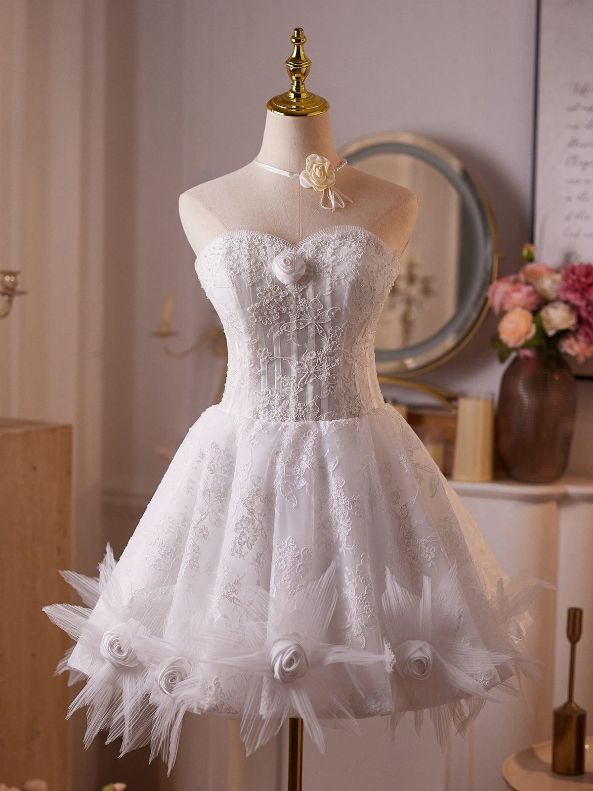 Cicinia Elegant Lace Tulle A-line White Wedding Dresses Short Strapless Lace Up Back Mini Length Dress