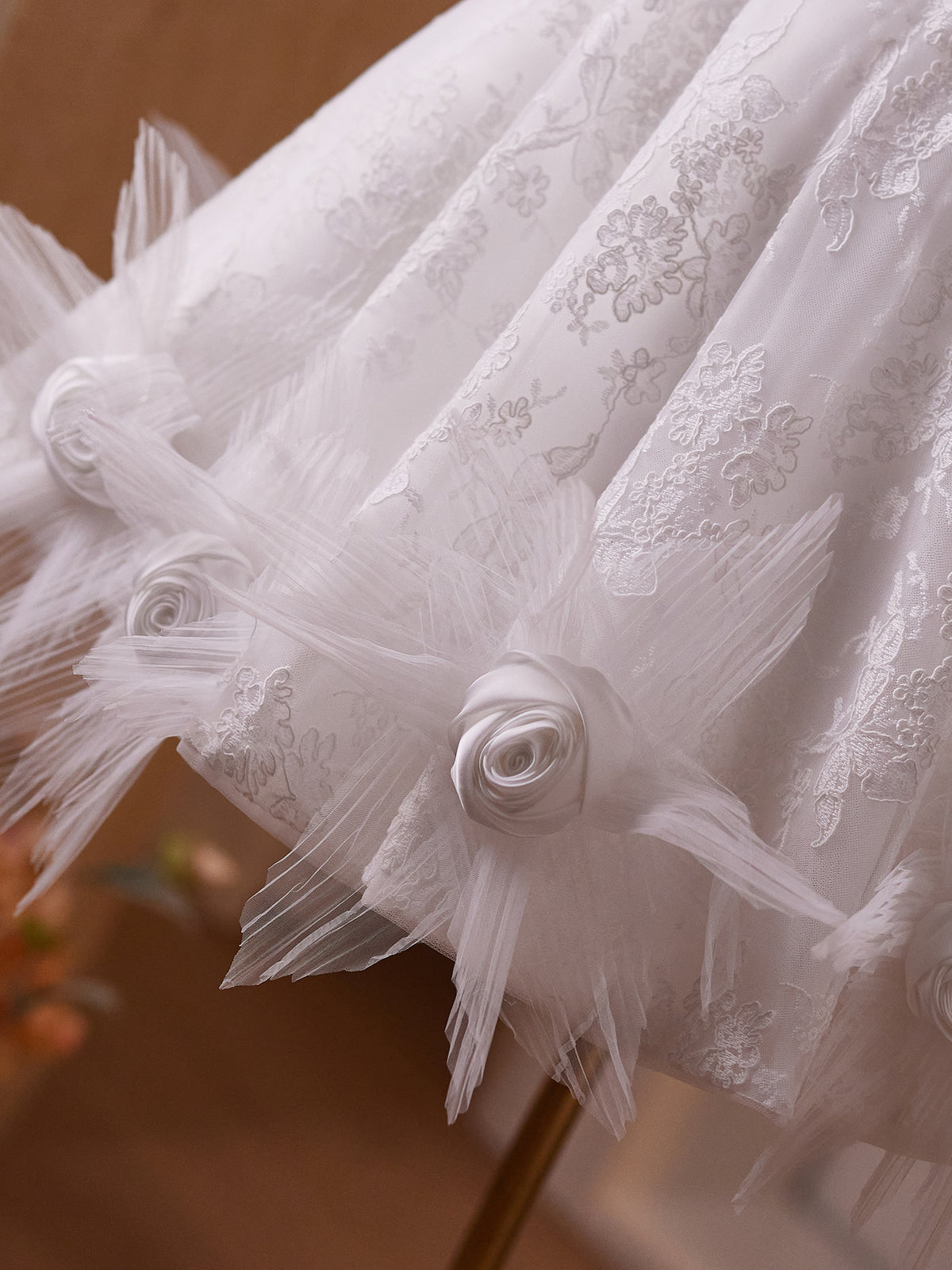 Cicinia Elegant Lace Tulle A-line White Wedding Dresses Short Strapless Lace Up Back Mini Length Dress