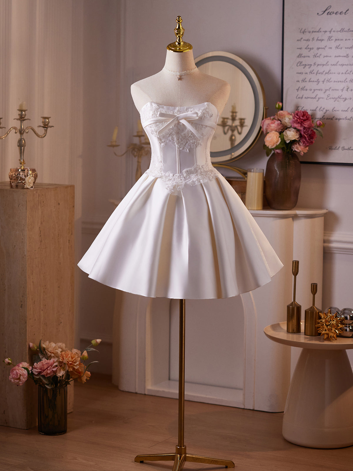 Cicinia Simple Appliques Lace Satin A-line White Wedding Dresses Short Mini Length Pleated Dress