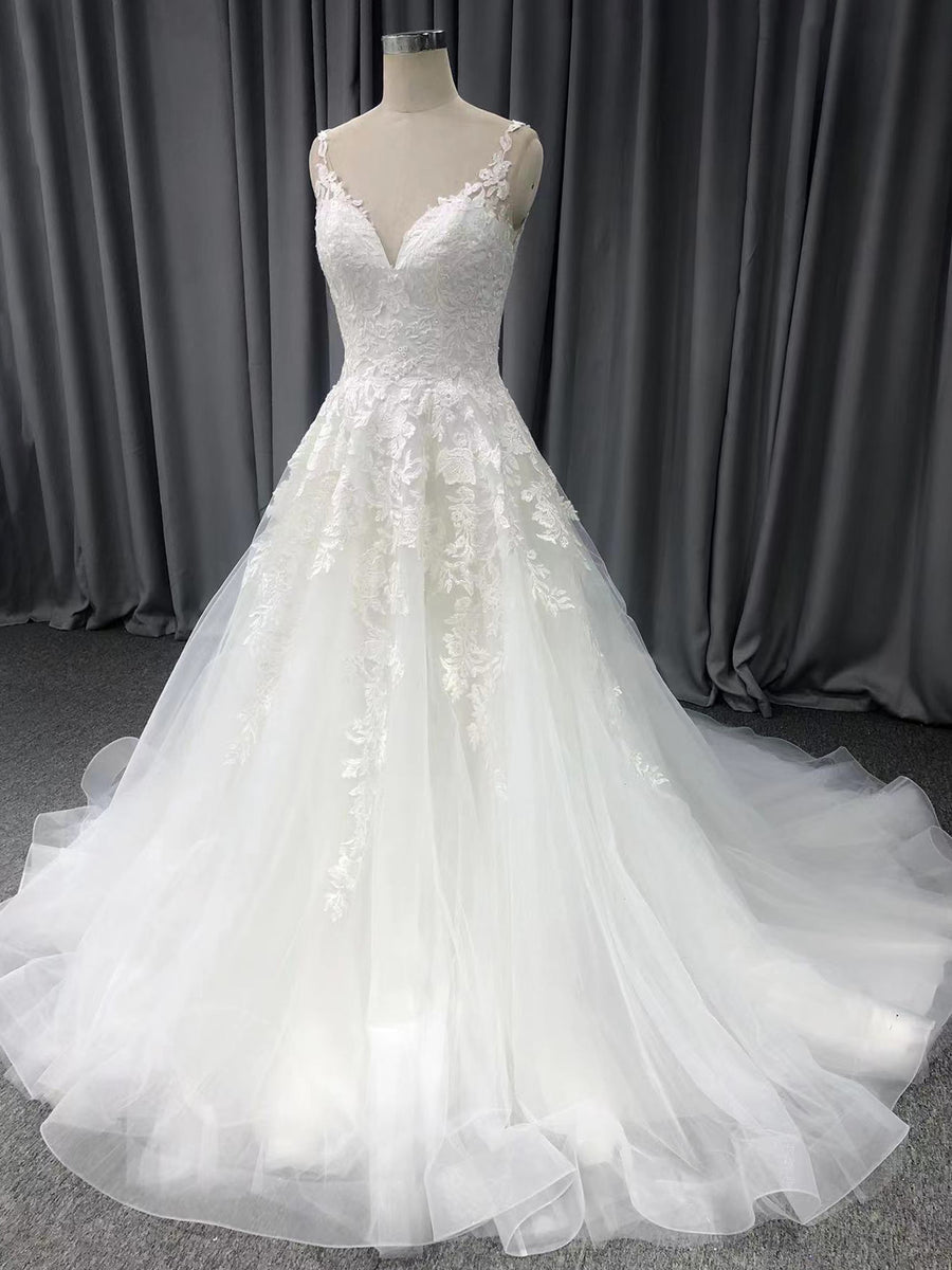 A-line Straps Tulle Lace Appliques Wedding Dresses N074