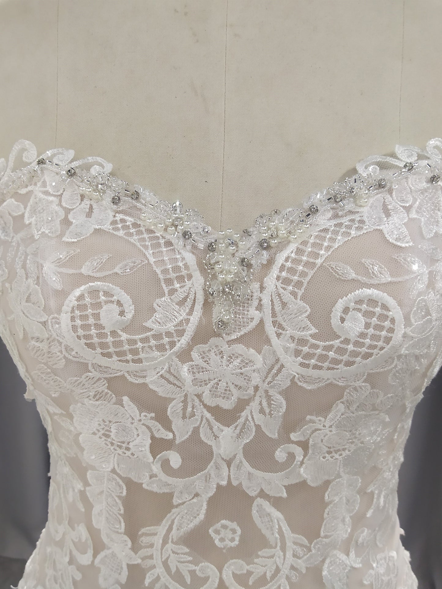 Sweetheart Neck Lace Mermaid Wedding Dress With  Train C0026