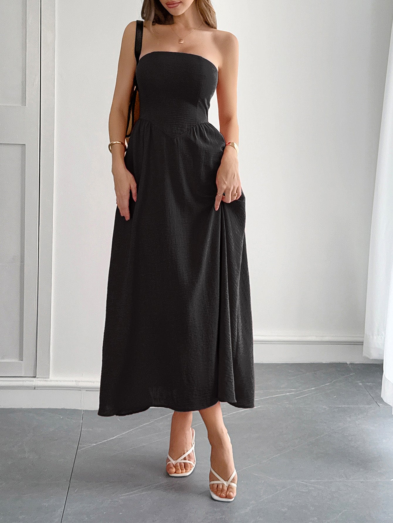 Elegant Solid Color Black A-Line Wedding Guest Dress