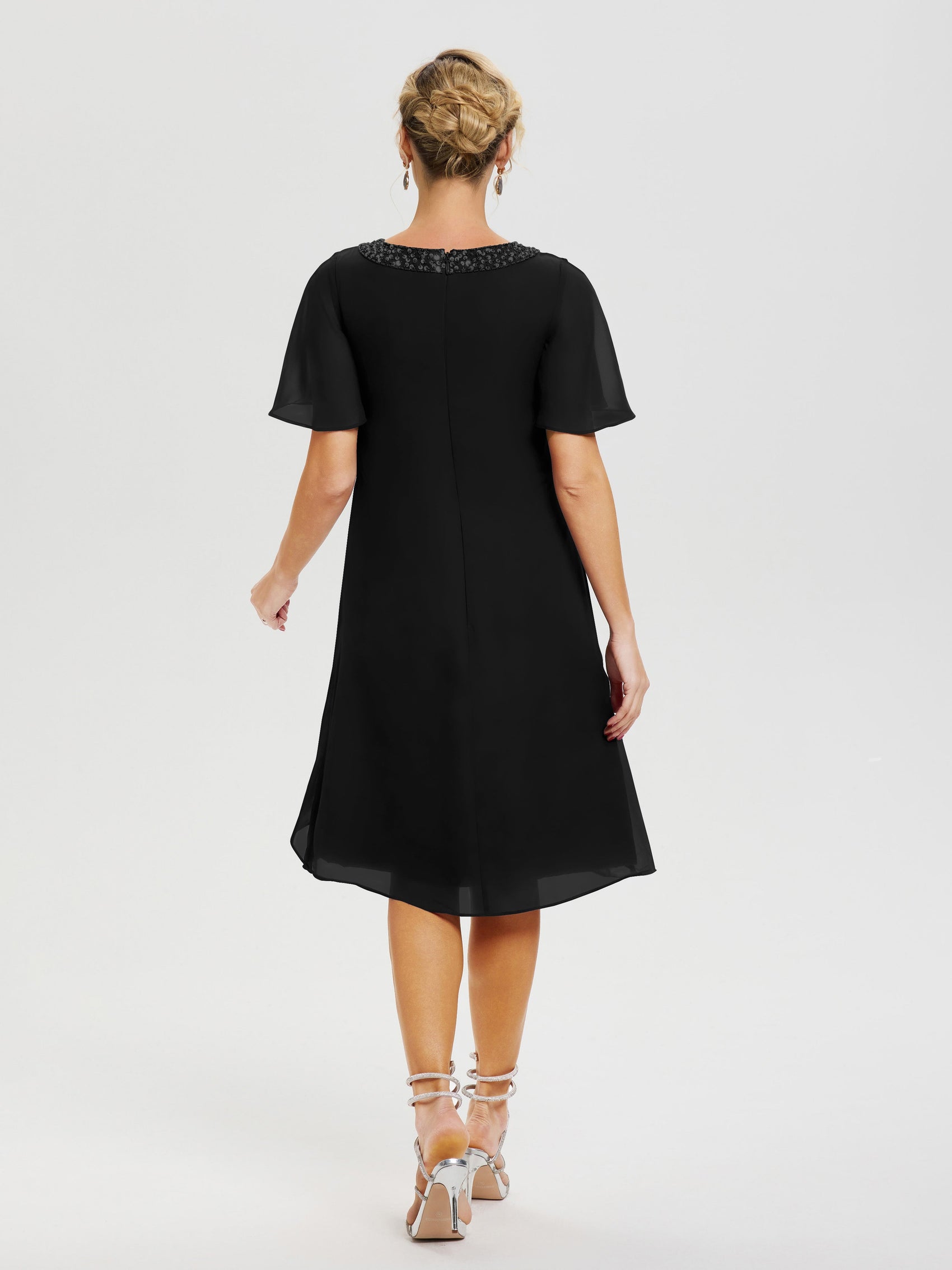 Black Mother Of Bride Dresses Jewel A-Line Short Sleeves Beading Knee