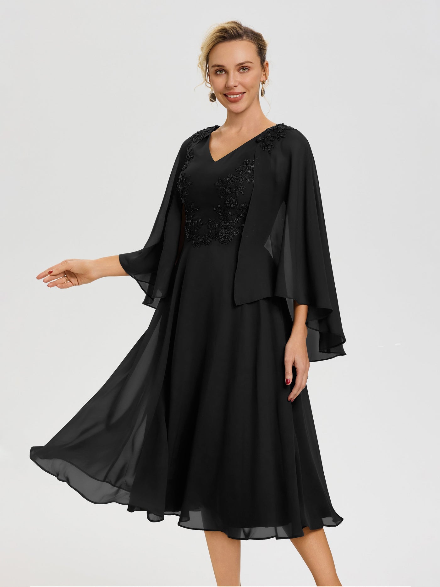 Mother Of The Bride Wear Black A-Line Appliques 3/4 Sleeves V-Neck Tea