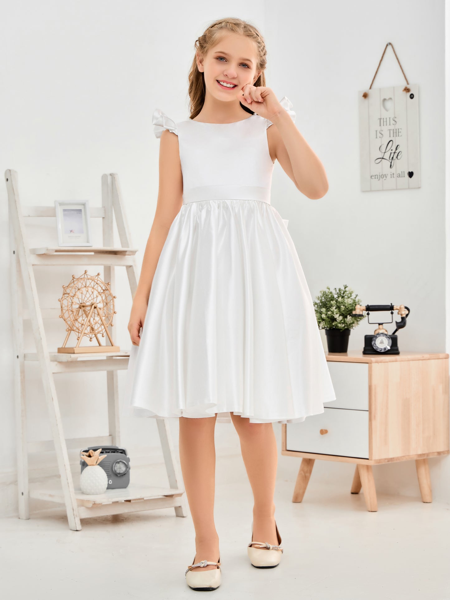 Sleeveless V Back Satin Flower Girl Dress With Bow-Knot