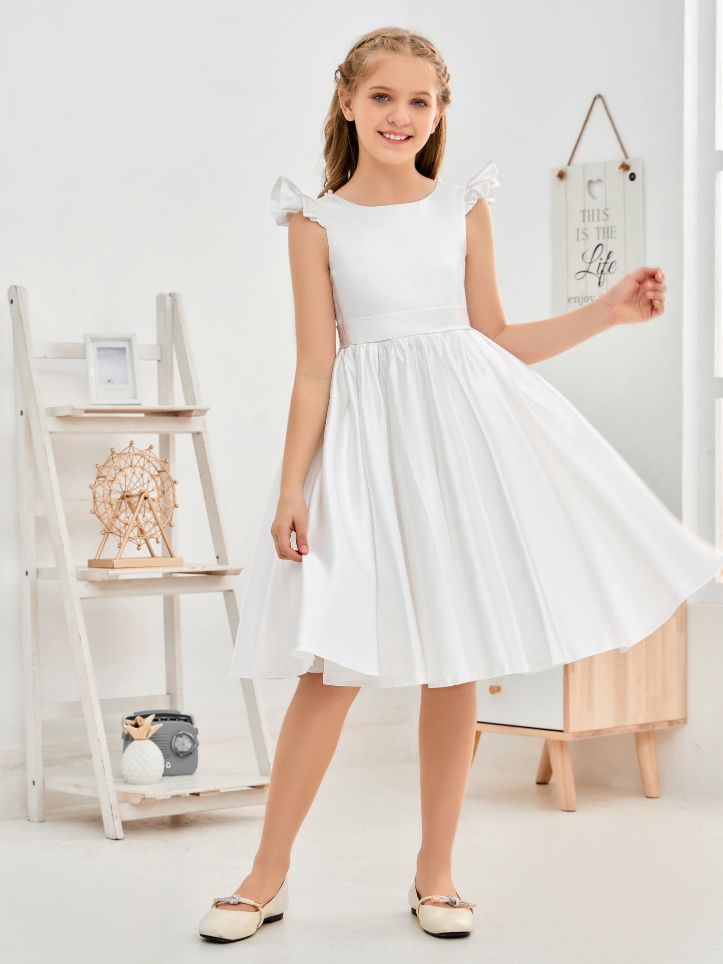 Sleeveless V Back Satin Flower Girl Dress With Bow-Knot