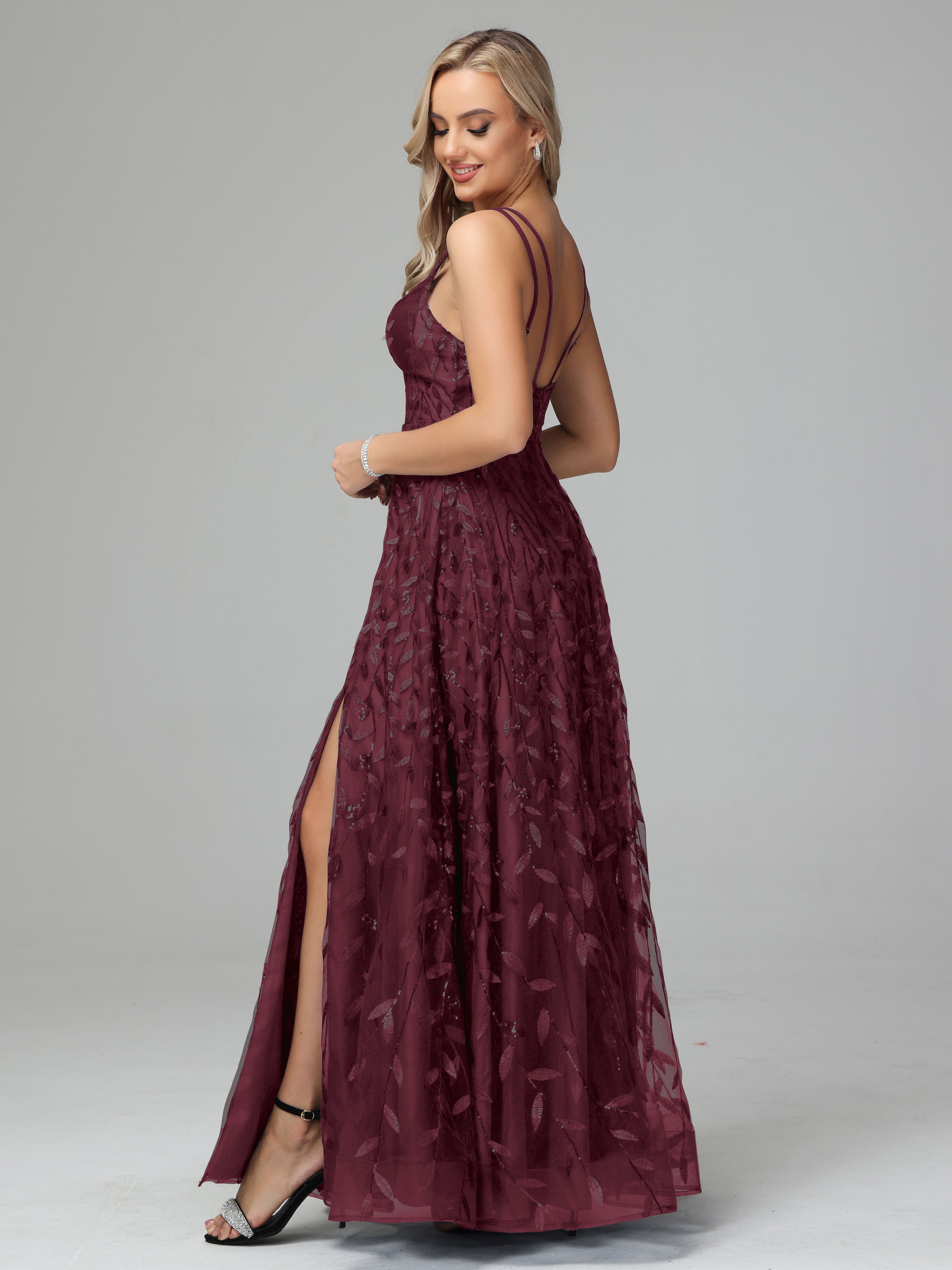 V Neck Spaghetti Straps Lace Appliques Mother of the Bride Dresses