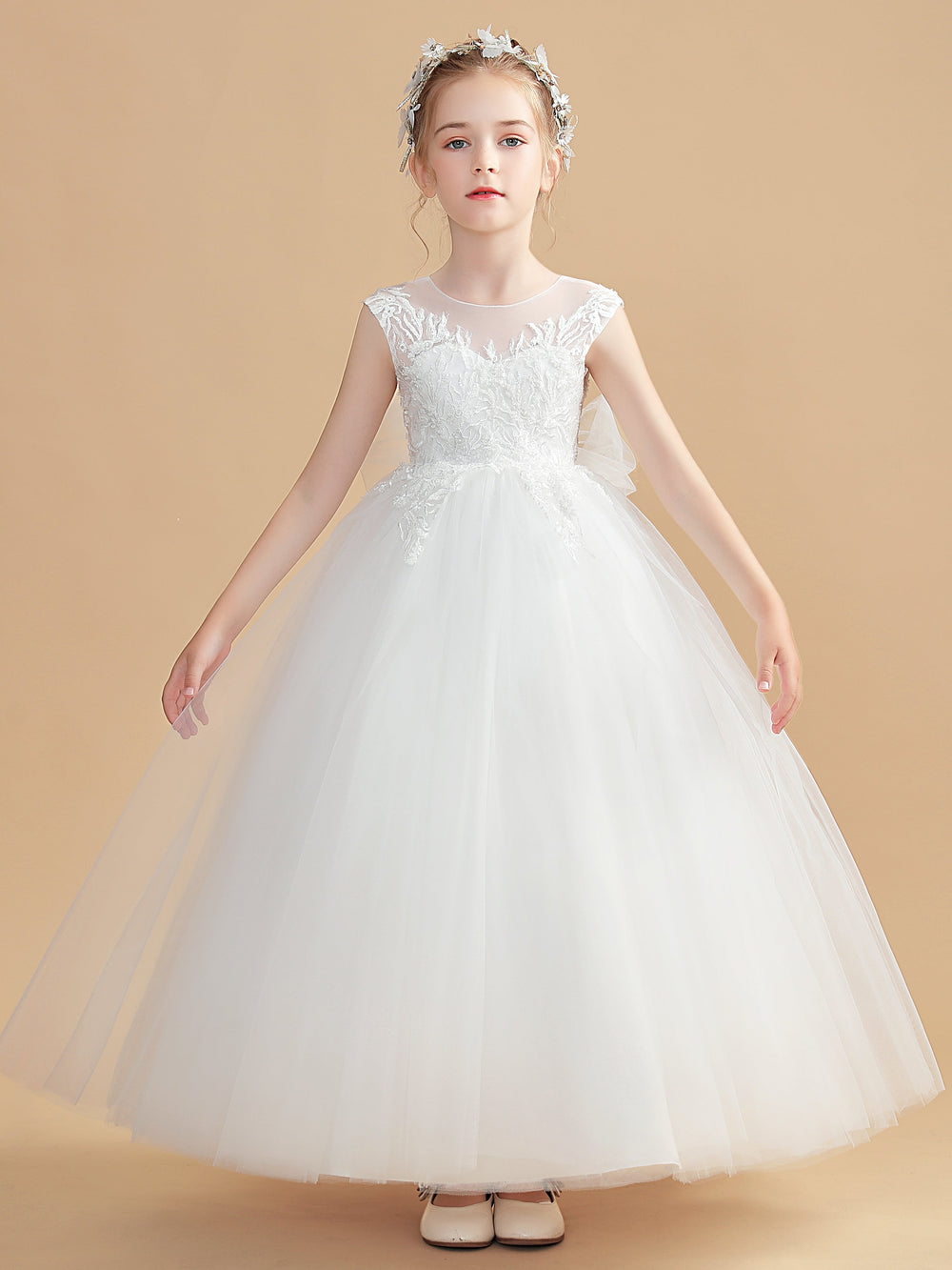 Round Neck Flower Girl Dresses with Bow Sleeveless A Line Tulle Gown Cute Dresses